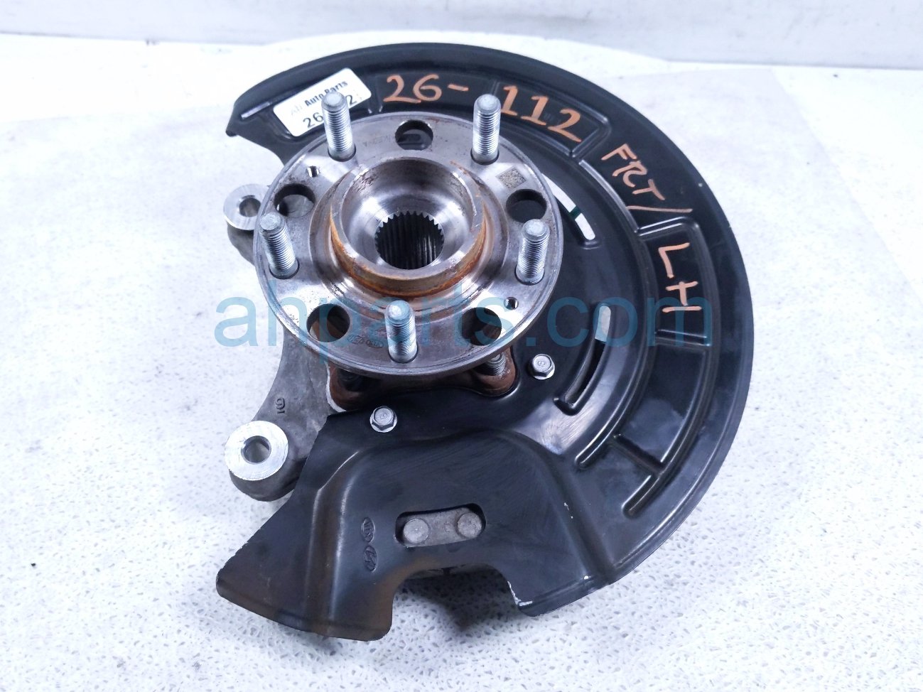 Kia FR/LH SPINDLE KNUCKLE HUB - AWD
