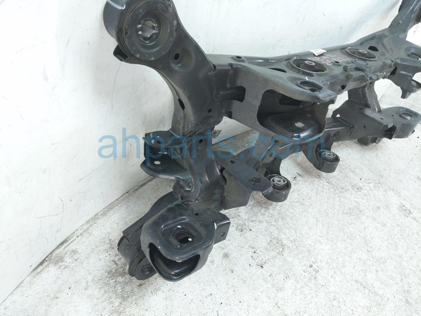 2023 Kia Telluride Crossmember Rear Sub Frame / Cradle 55405 S8AB0 Replacement 2023 Kia Telluride Crossmember Rear Sub Frame / Cradle 55405 S8AB0 Replacement thumbnail