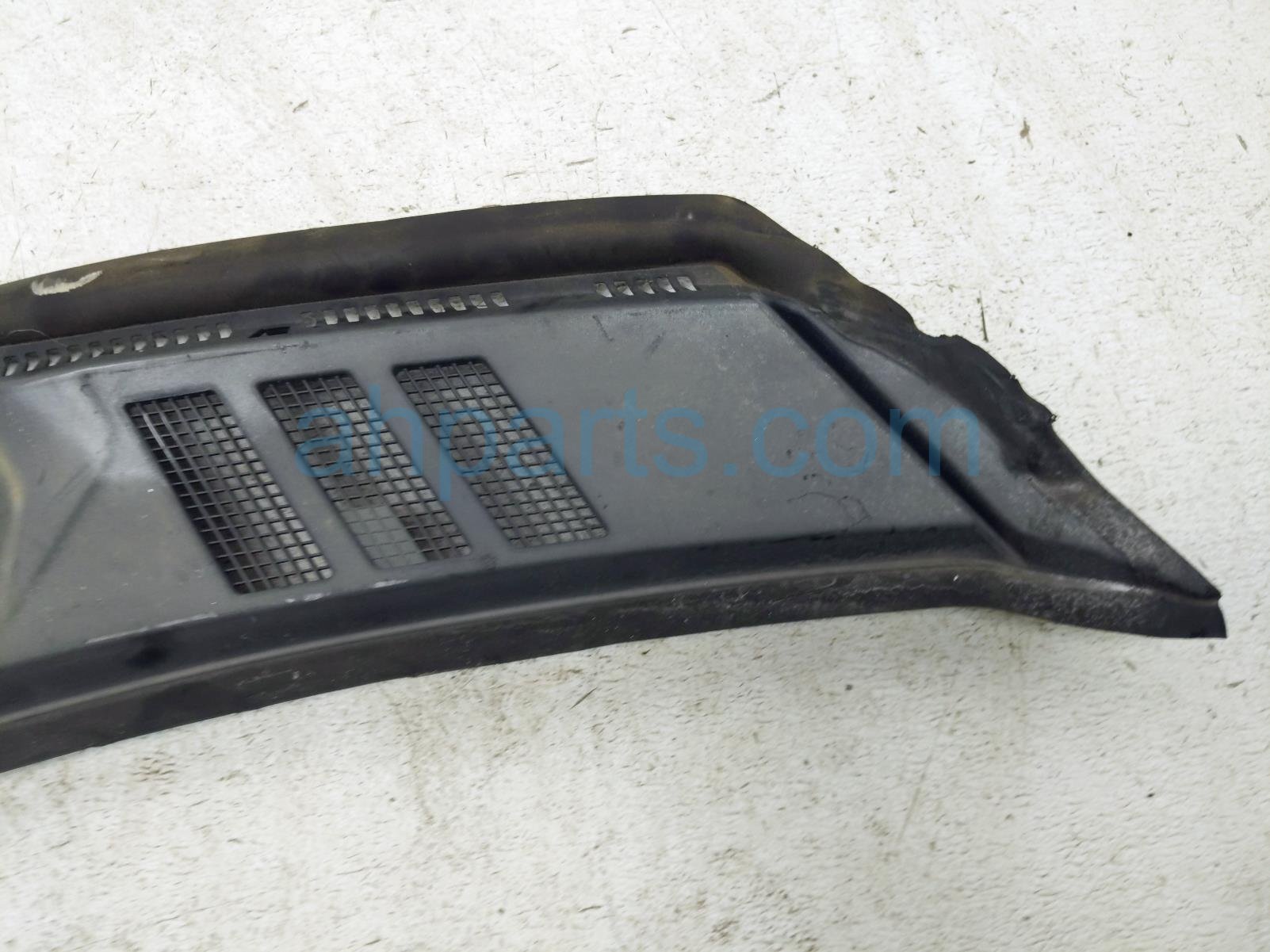 2018 Ford F150 Cover Passenger Windshield Cowl Grille Panel FL3Z 15022A68 B Replacement 2018 Ford F150 Cover Passenger Windshield Cowl Grille Panel FL3Z 15022A68 B Replacement thumbnail