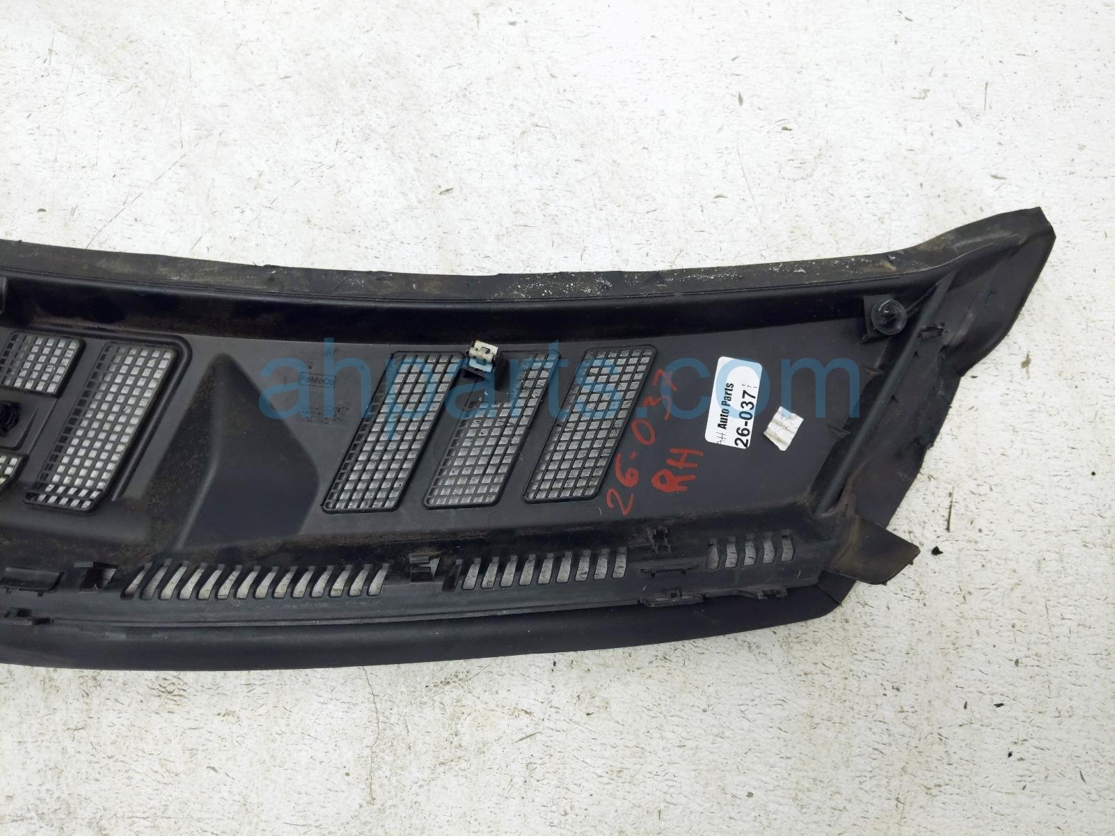 2018 Ford F150 Cover Passenger Windshield Cowl Grille Panel FL3Z 15022A68 B Replacement 2018 Ford F150 Cover Passenger Windshield Cowl Grille Panel FL3Z 15022A68 B Replacement thumbnail