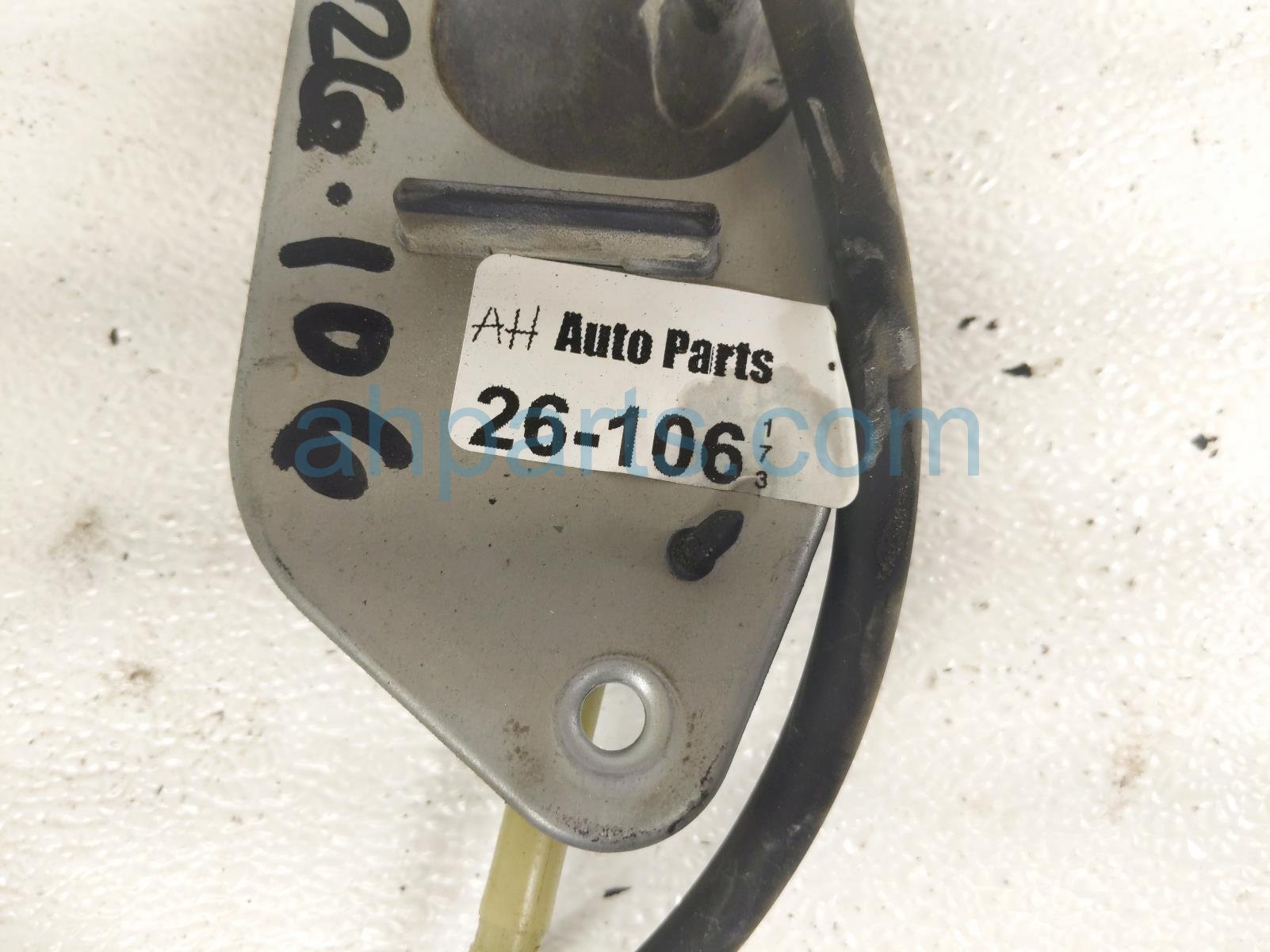 2021 Toyota Corolla A/t Shift Control Cable Wire 1.8l 33820 12J50 Replacement 2021 Toyota Corolla A/t Shift Control Cable Wire 1.8l 33820 12J50 Replacement thumbnail