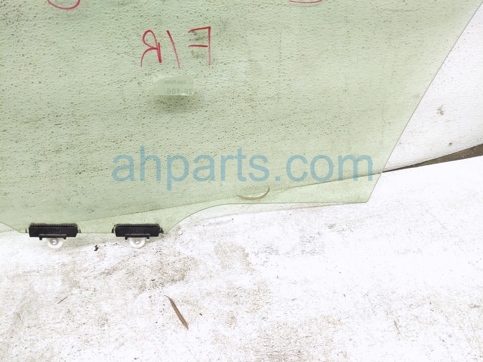 2021 Toyota Corolla Front Passenger Door Glass Window 68101 02520 Replacement 2021 Toyota Corolla Front Passenger Door Glass Window 68101 02520 Replacement thumbnail