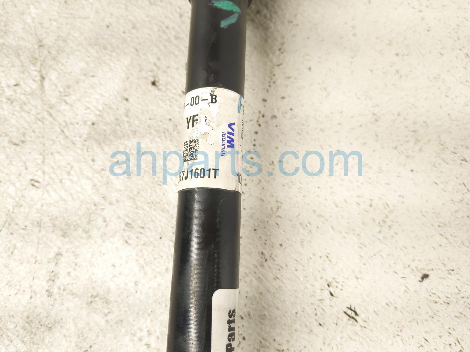 2021 Tesla Model Y Front Driver Cv Axle Drive Shaft 1188119 00 B Replacement 2021 Tesla Model Y Front Driver Cv Axle Drive Shaft 1188119 00 B Replacement thumbnail