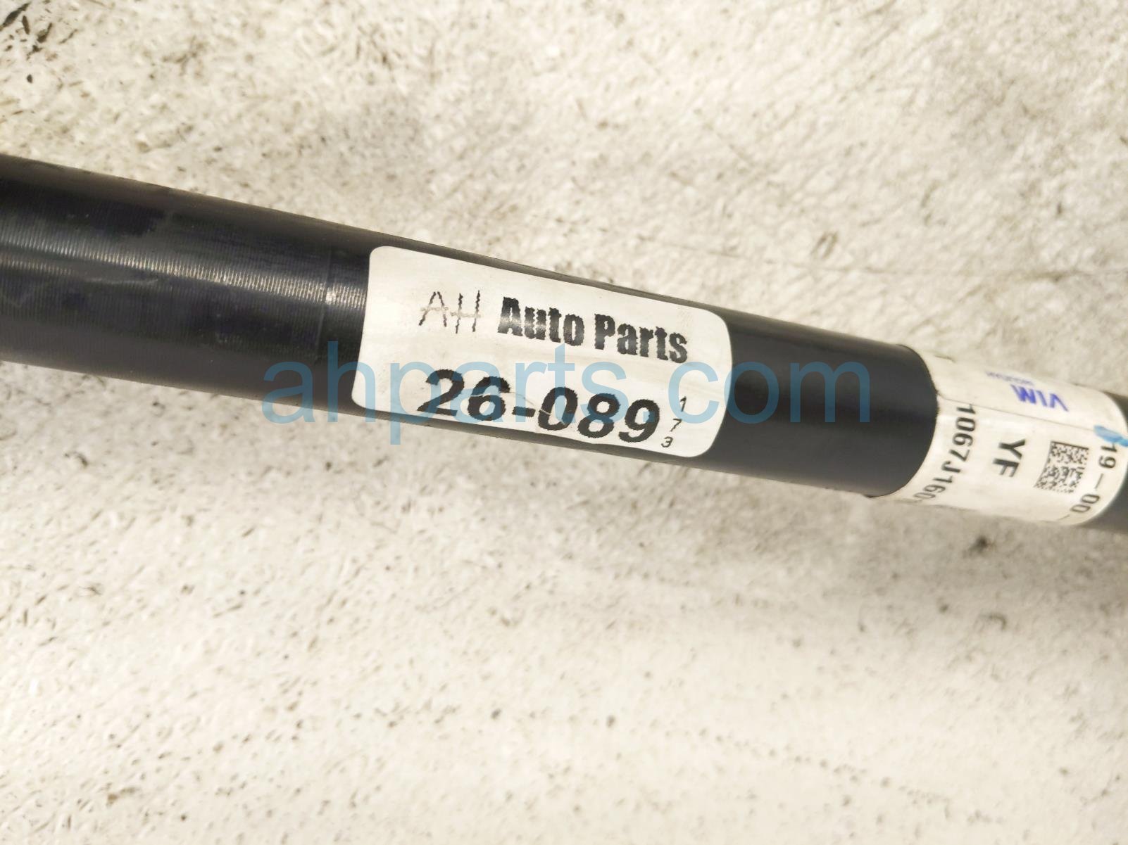 2021 Tesla Model Y Front Driver Cv Axle Drive Shaft 1188119 00 B Replacement 2021 Tesla Model Y Front Driver Cv Axle Drive Shaft 1188119 00 B Replacement thumbnail