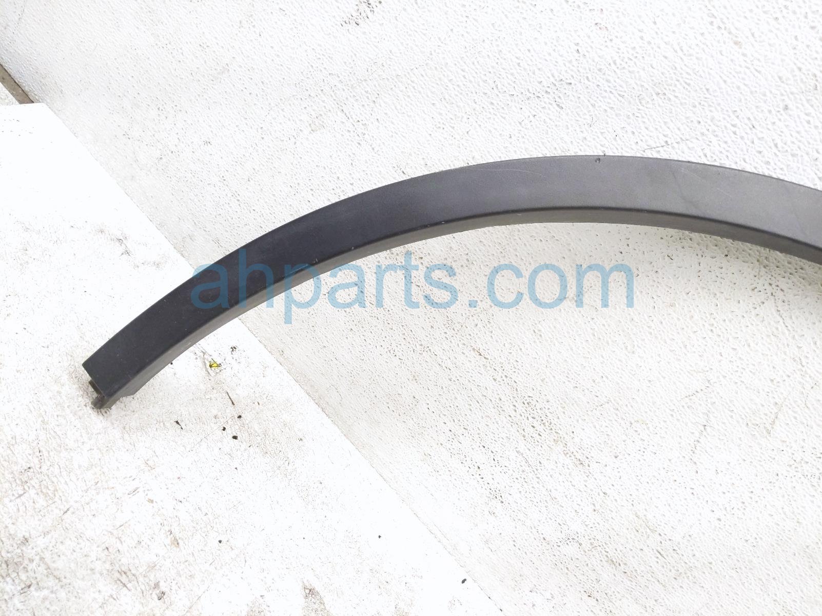 2021 Tesla Model Y Rear Driver Fender Flare White 1494187 89 B Replacement 2021 Tesla Model Y Rear Driver Fender Flare White 1494187 89 B Replacement thumbnail