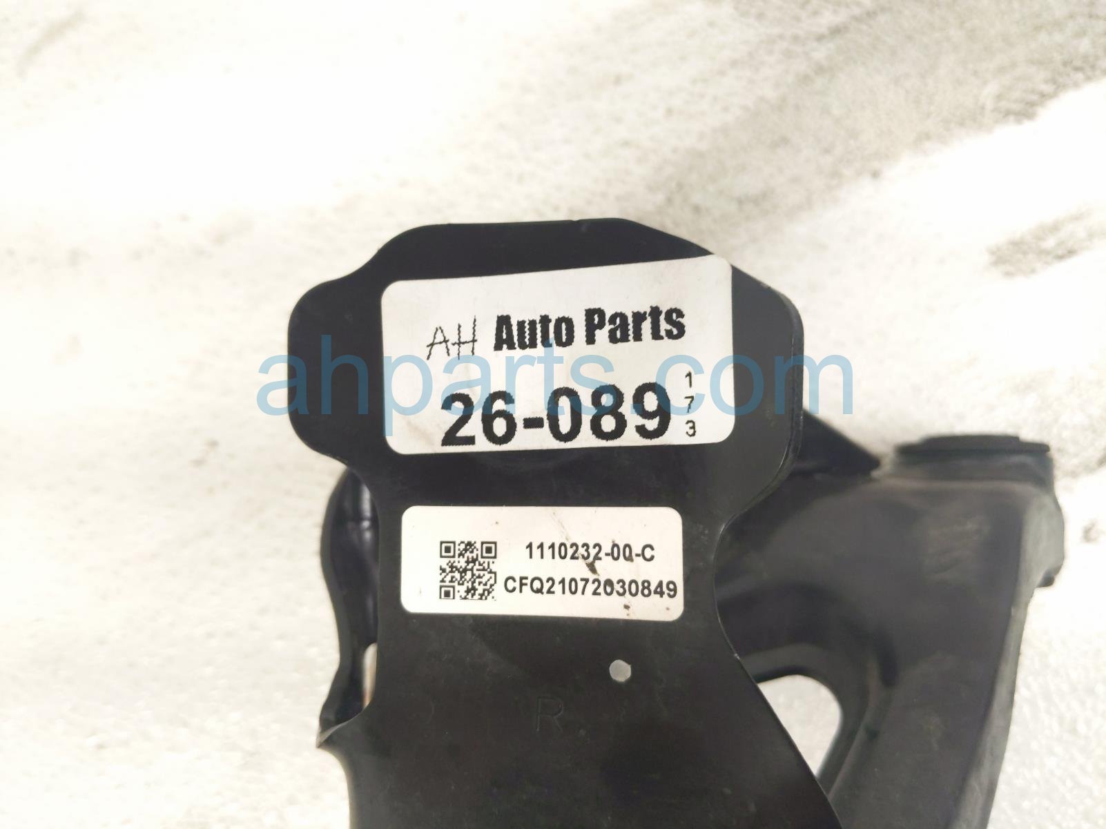 2021 Tesla Model Y Engine/motor Front Passenger Motor Mount Bracket 1110232 00 C Replacement 2021 Tesla Model Y Engine/motor Front Passenger Motor Mount Bracket 1110232 00 C Replacement thumbnail