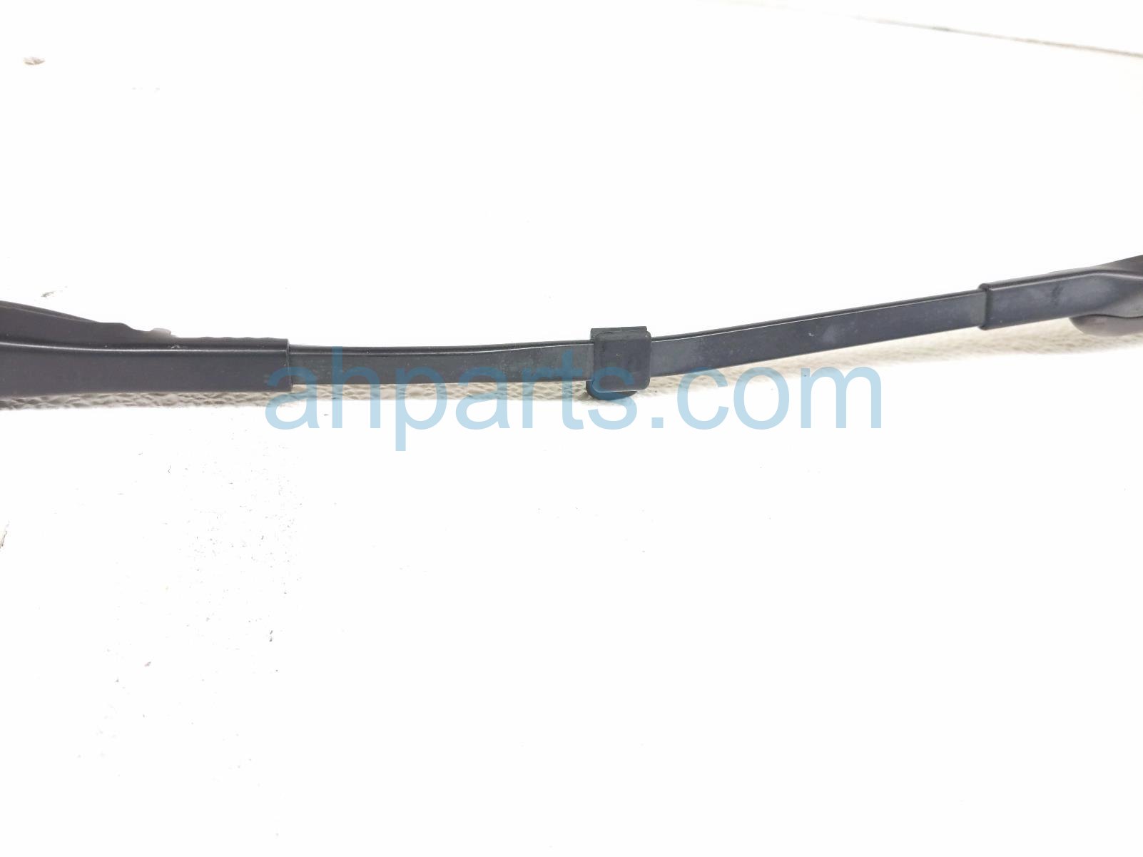 2021 Tesla Model Y Driver Windshield Wiper Arm 1490245 00 A Replacement 2021 Tesla Model Y Driver Windshield Wiper Arm 1490245 00 A Replacement thumbnail