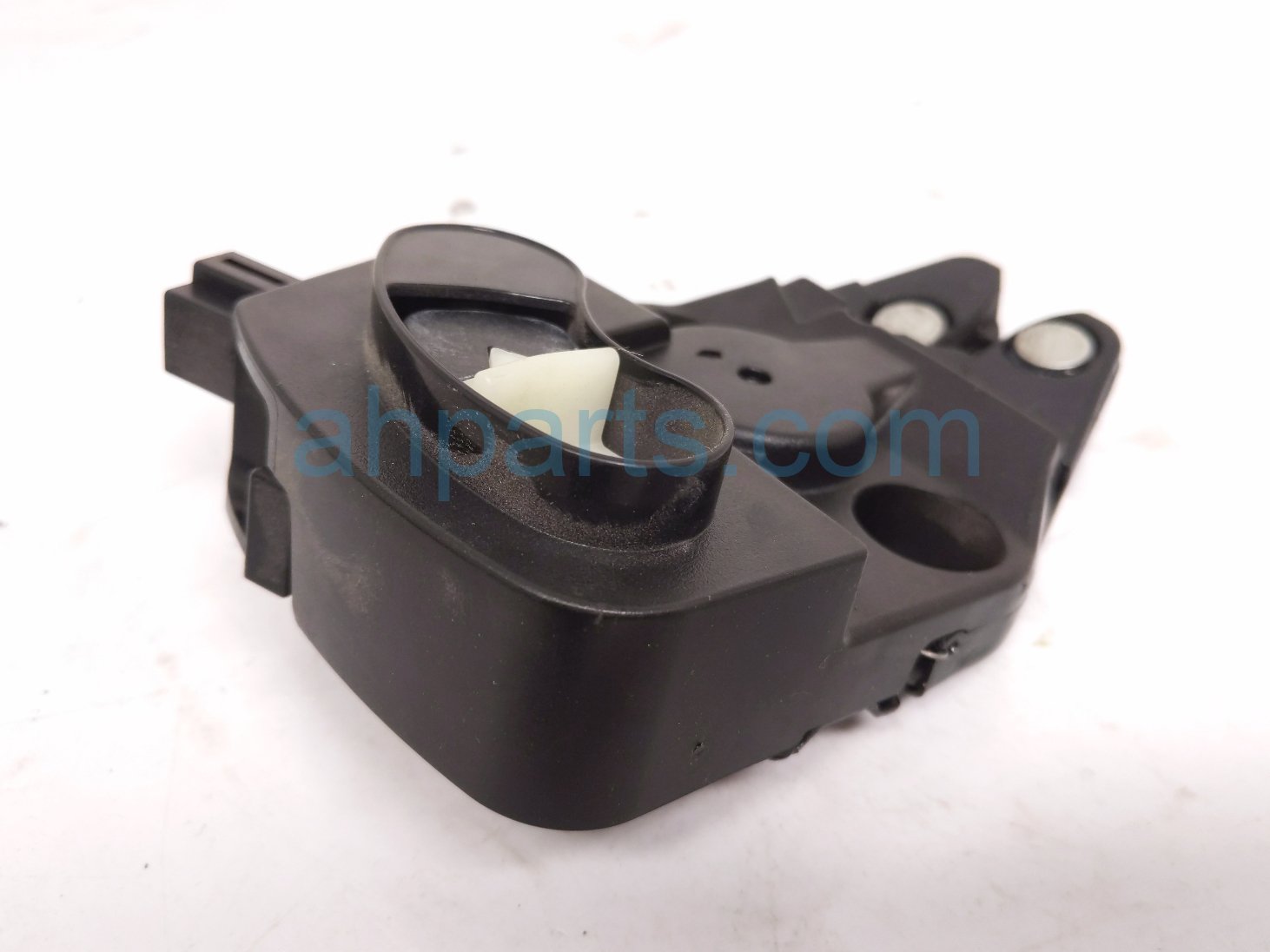 2024 Honda Accord Trunk Lock / Latch Assy 74851 30A A01 Replacement 2024 Honda Accord Trunk Lock / Latch Assy 74851 30A A01 Replacement thumbnail