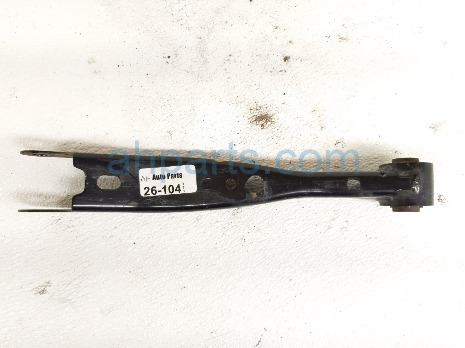Subaru RR/RH TRAILING LOWER CONTROL ARM Subaru RR/RH TRAILING LOWER CONTROL ARM