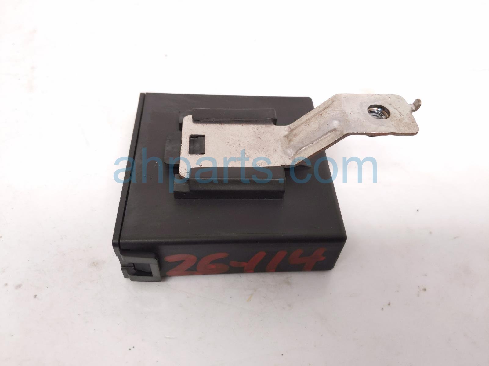 2024 Honda Accord Parking Assist Ctrl Mod rr/lh 39670 30A P02 Replacement 2024 Honda Accord Parking Assist Ctrl Mod rr/lh 39670 30A P02 Replacement thumbnail