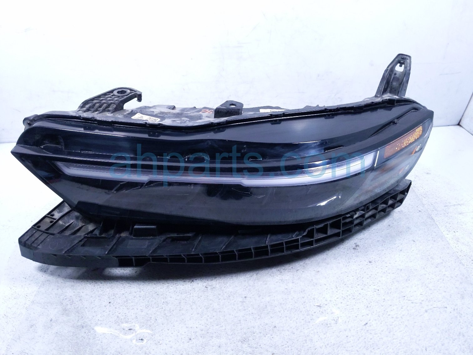 Honda LH HEADLAMP / LIGHT