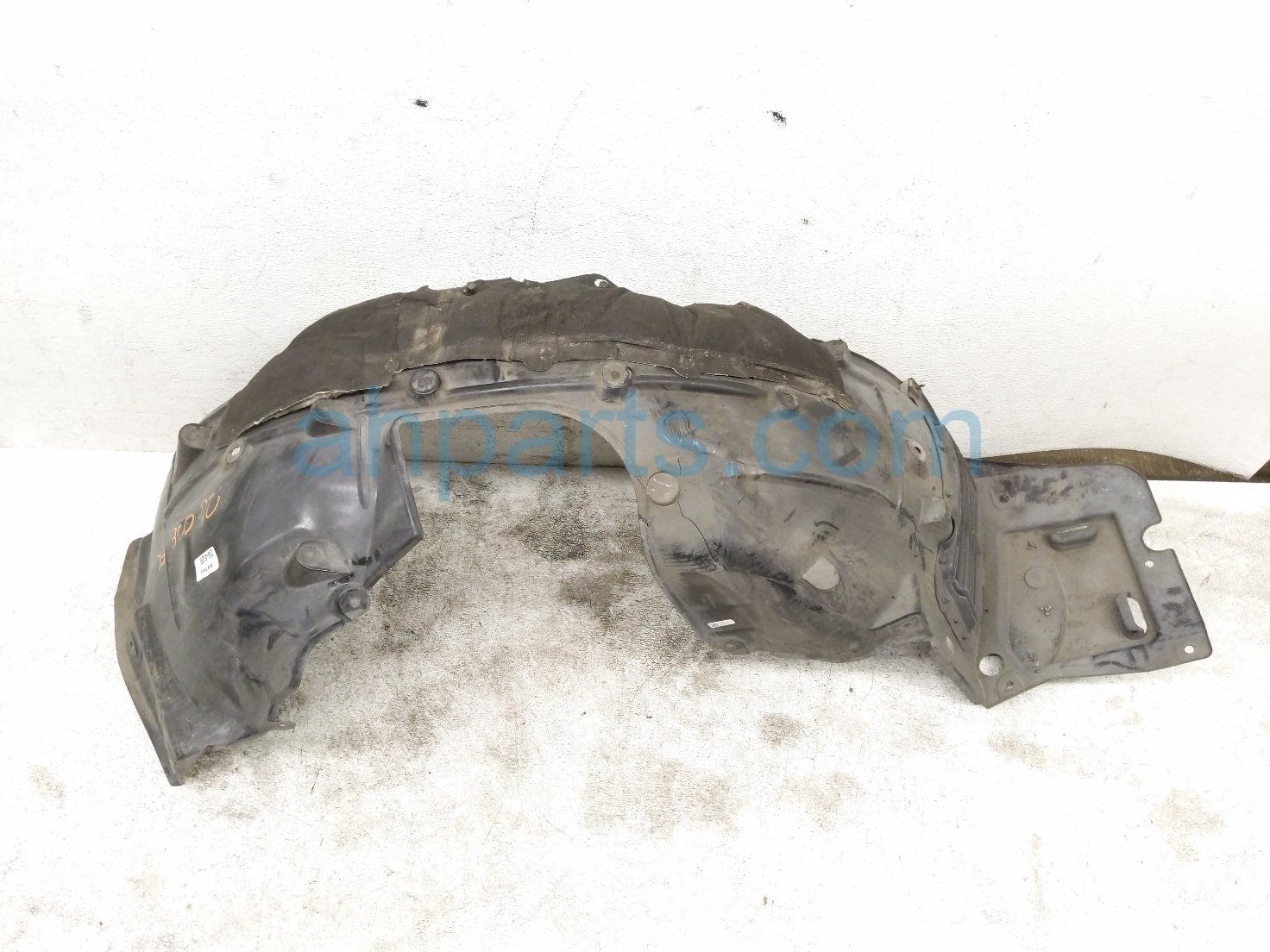 $69 Honda FR/LH INNER FENDER LINER