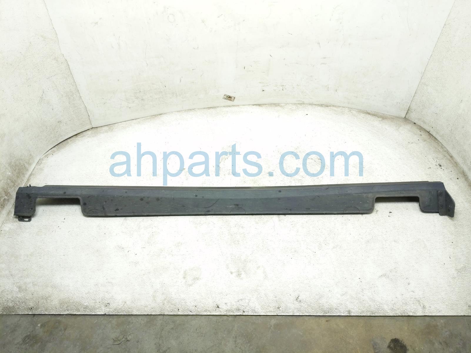 Honda LH SIDE SKIRT / MOLDING - BLACK