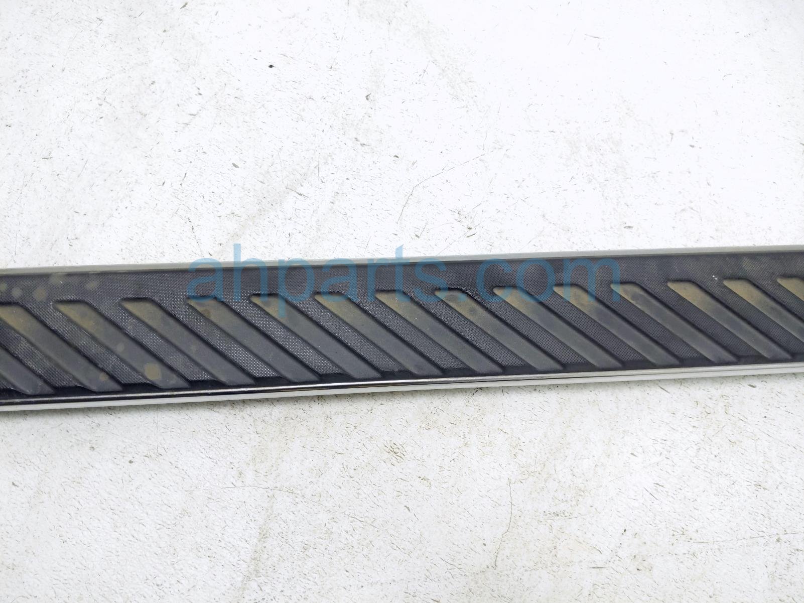 2018 Ford F150 Driver & Passenger Running Board Black FL3Z 16450 GB Replacement 2018 Ford F150 Driver & Passenger Running Board Black FL3Z 16450 GB Replacement thumbnail
