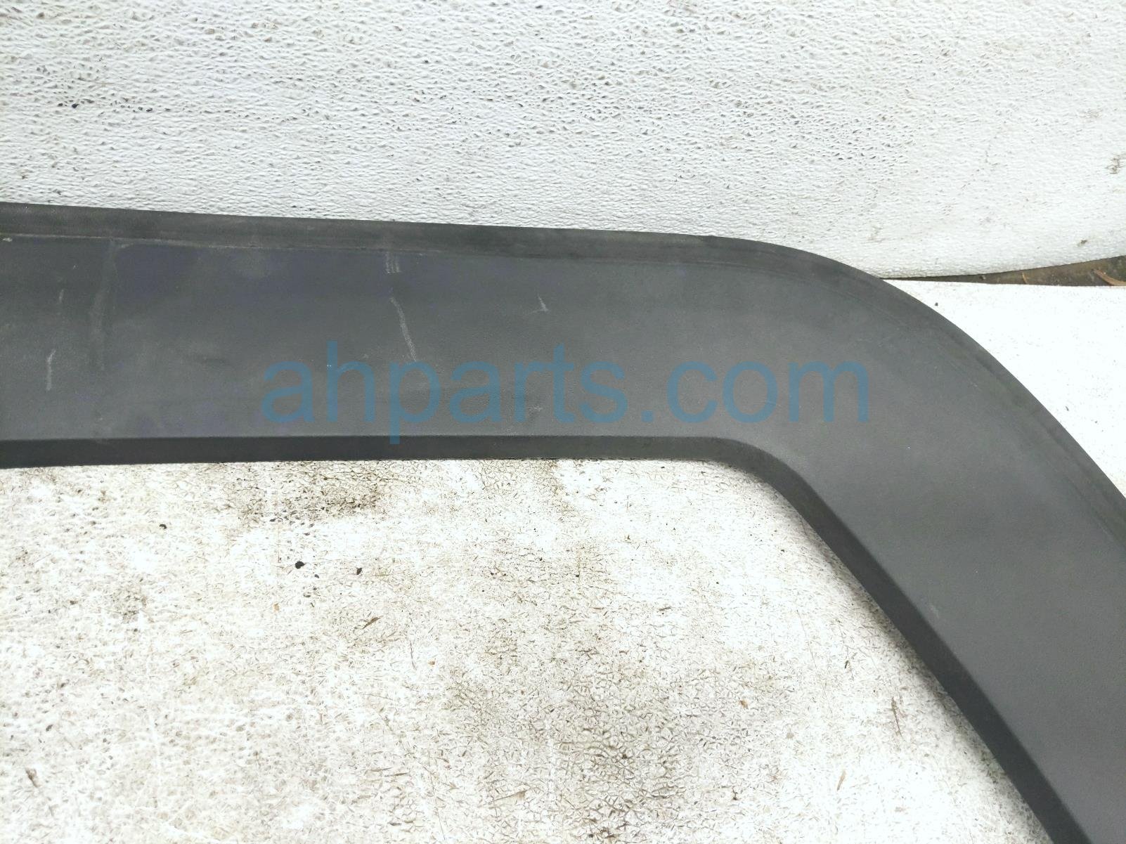 2021 Tesla Model Y Grille Front Luggage Hood Trim Assy white 1494088 00 C Replacement 2021 Tesla Model Y Grille Front Luggage Hood Trim Assy white 1494088 00 C Replacement thumbnail