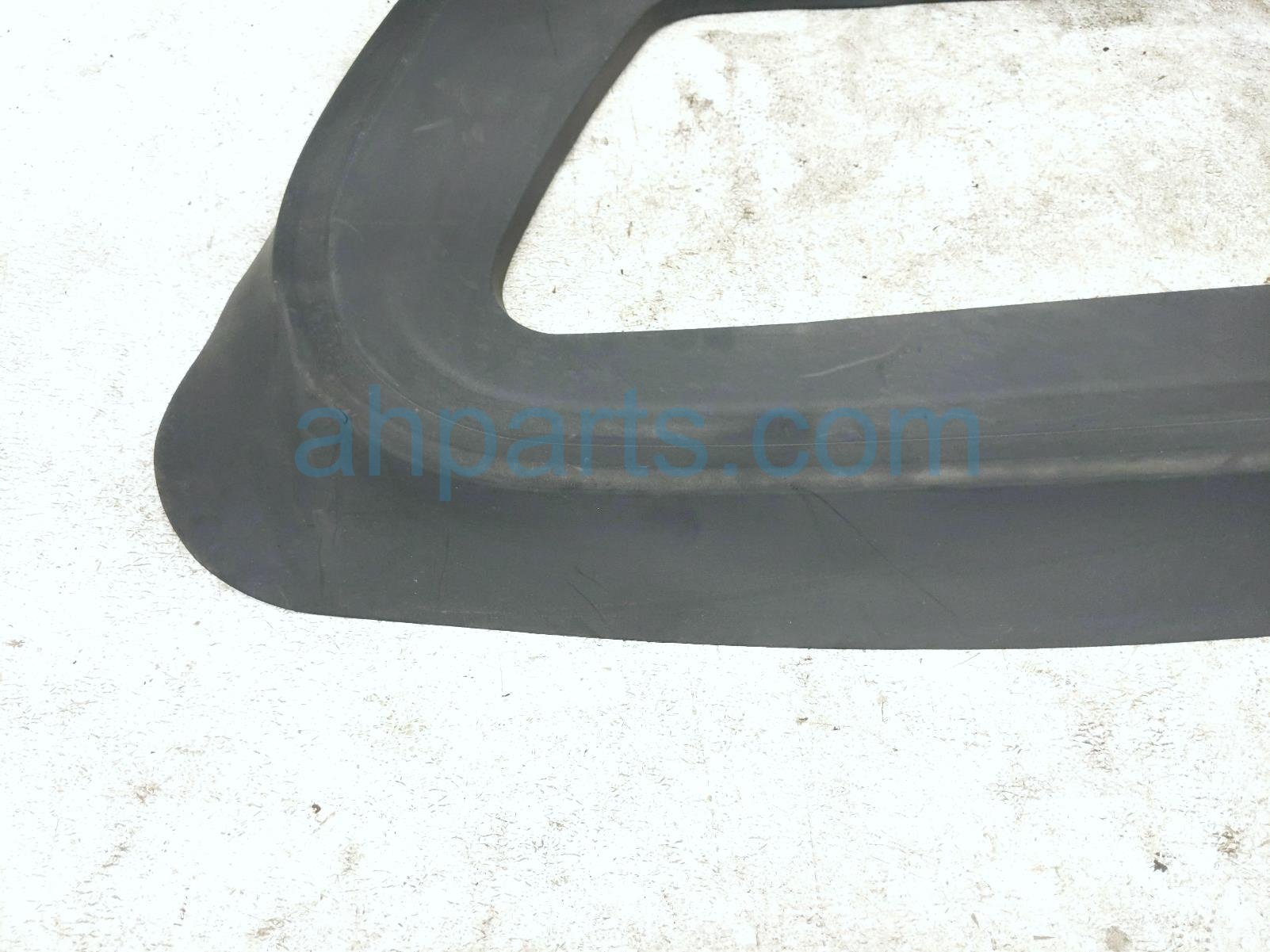 2021 Tesla Model Y Grille Front Luggage Hood Trim Assy white 1494088 00 C Replacement 2021 Tesla Model Y Grille Front Luggage Hood Trim Assy white 1494088 00 C Replacement thumbnail