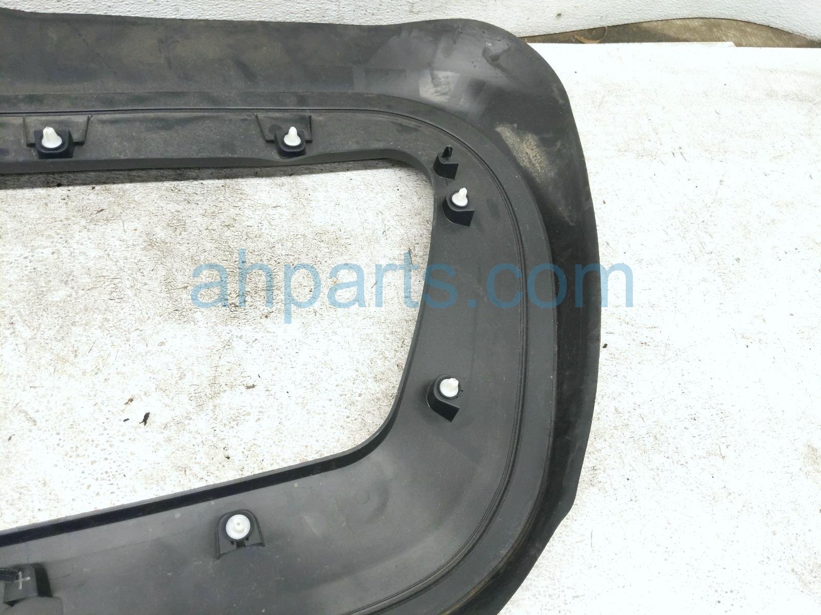 2021 Tesla Model Y Grille Front Luggage Hood Trim Assy white 1494088 00 C Replacement 2021 Tesla Model Y Grille Front Luggage Hood Trim Assy white 1494088 00 C Replacement thumbnail