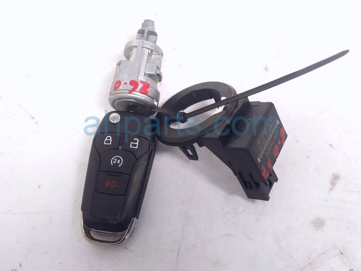 2018 Ford F150 Column Switch Ignition Lock Cylinder + Key DS7T 15607 BB Replacement 2018 Ford F150 Column Switch Ignition Lock Cylinder + Key DS7T 15607 BB Replacement thumbnail