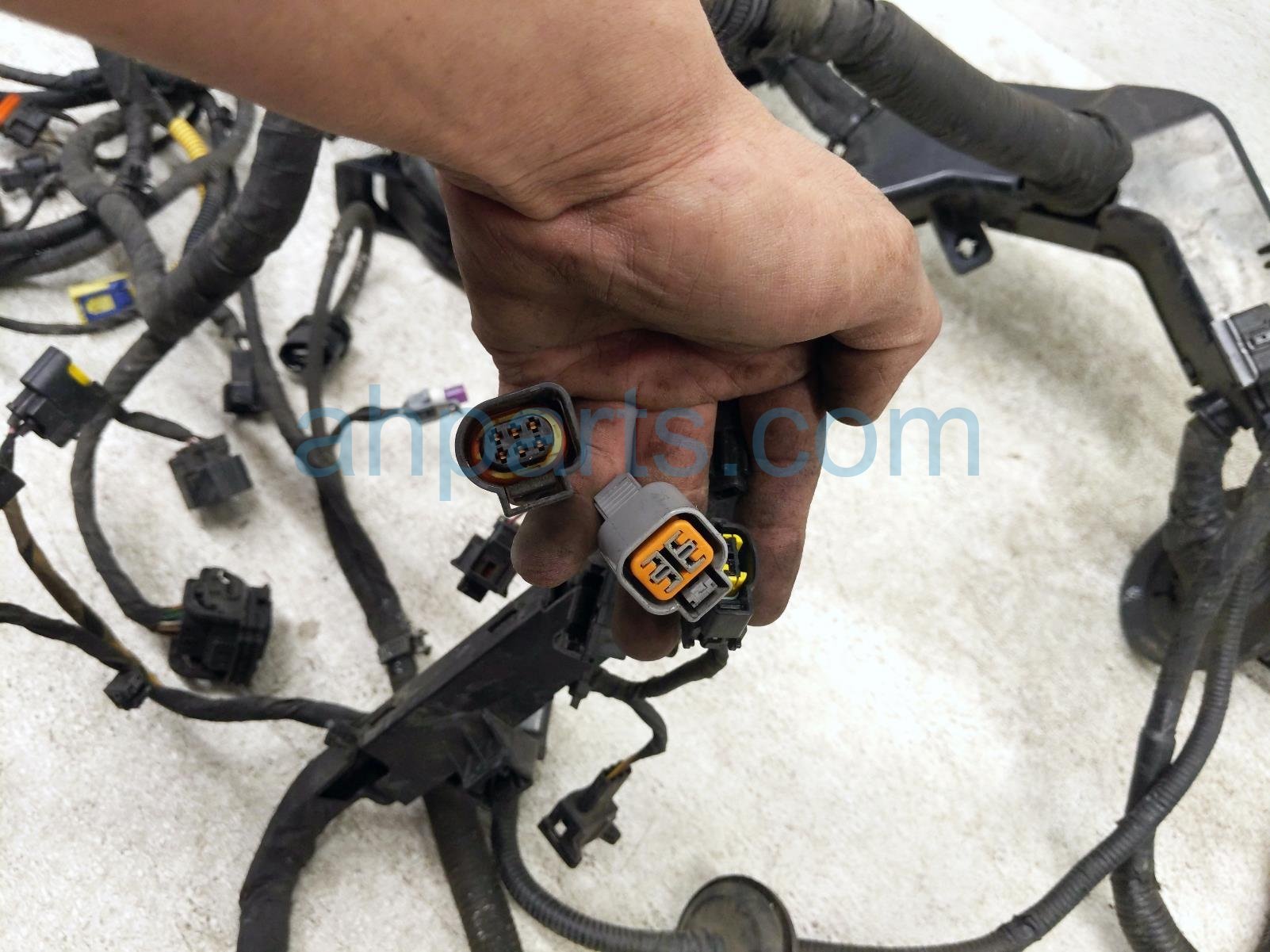 2019 Hyundai Tucson Engine Room Harness W/fuse 2.0l Fwd 91250 D3030 B2 Replacement 2019 Hyundai Tucson Engine Room Harness W/fuse 2.0l Fwd 91250 D3030 B2 Replacement thumbnail