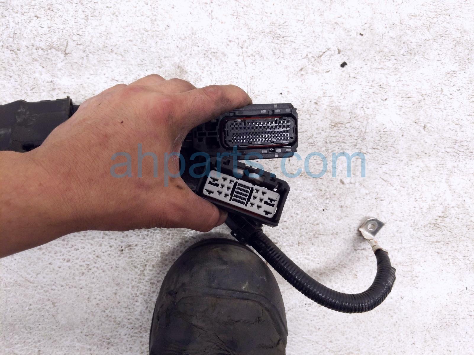 2021 Honda Accord Main Engine Wire Harness 1.5t At 32110 6A0 A71 Replacement 2021 Honda Accord Main Engine Wire Harness 1.5t At 32110 6A0 A71 Replacement thumbnail