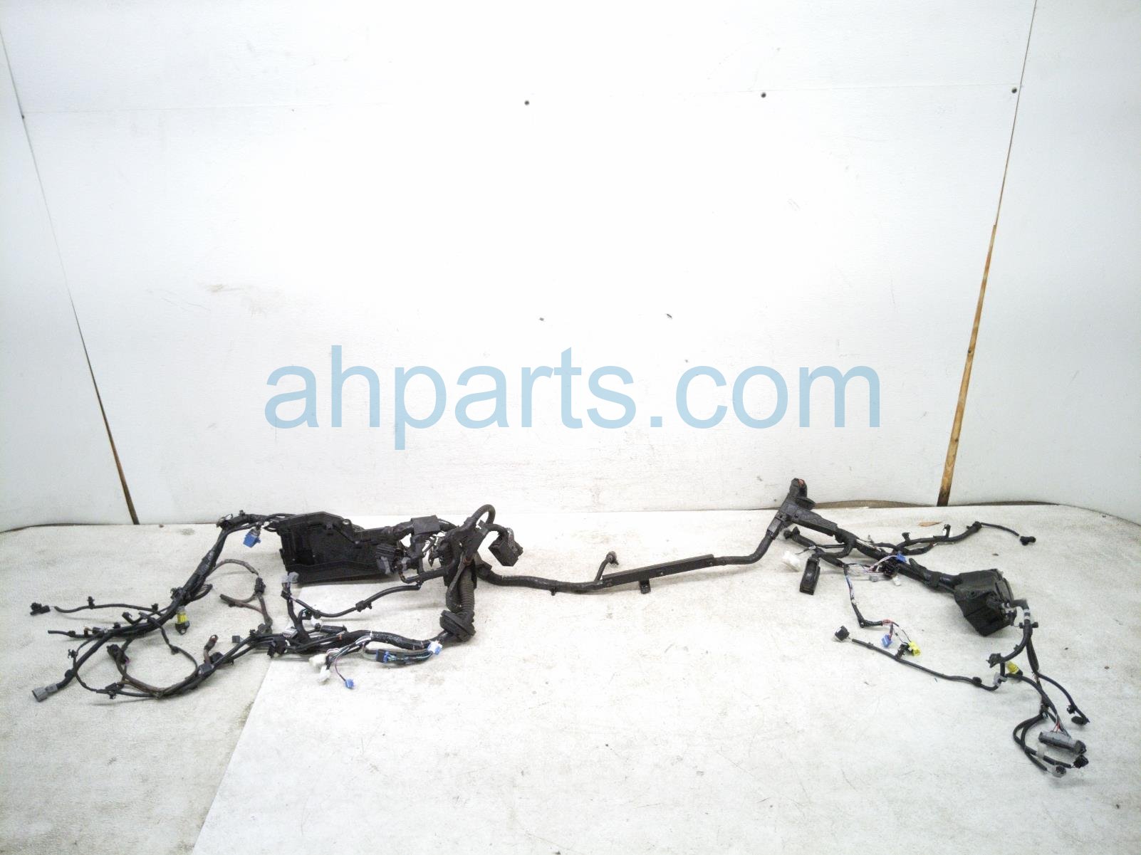 2019 Lexus Es300h Engine Room Wire Harness 2.5l Hyb 82111 3TA30 Replacement 2019 Lexus Es300h Engine Room Wire Harness 2.5l Hyb 82111 3TA30 Replacement thumbnail