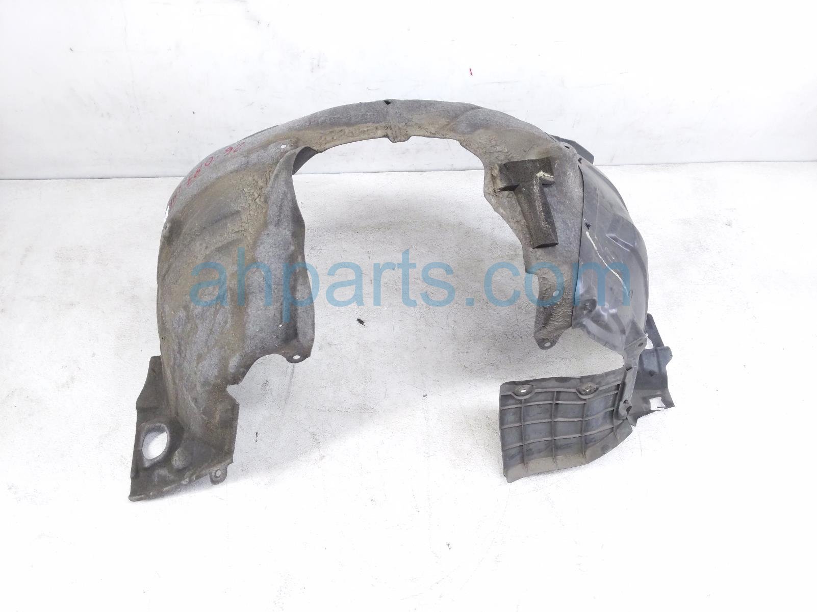 2019 Lexus Es300h Front Driver Inner Fender Liner 65638 33120 Replacement 2019 Lexus Es300h Front Driver Inner Fender Liner 65638 33120 Replacement thumbnail