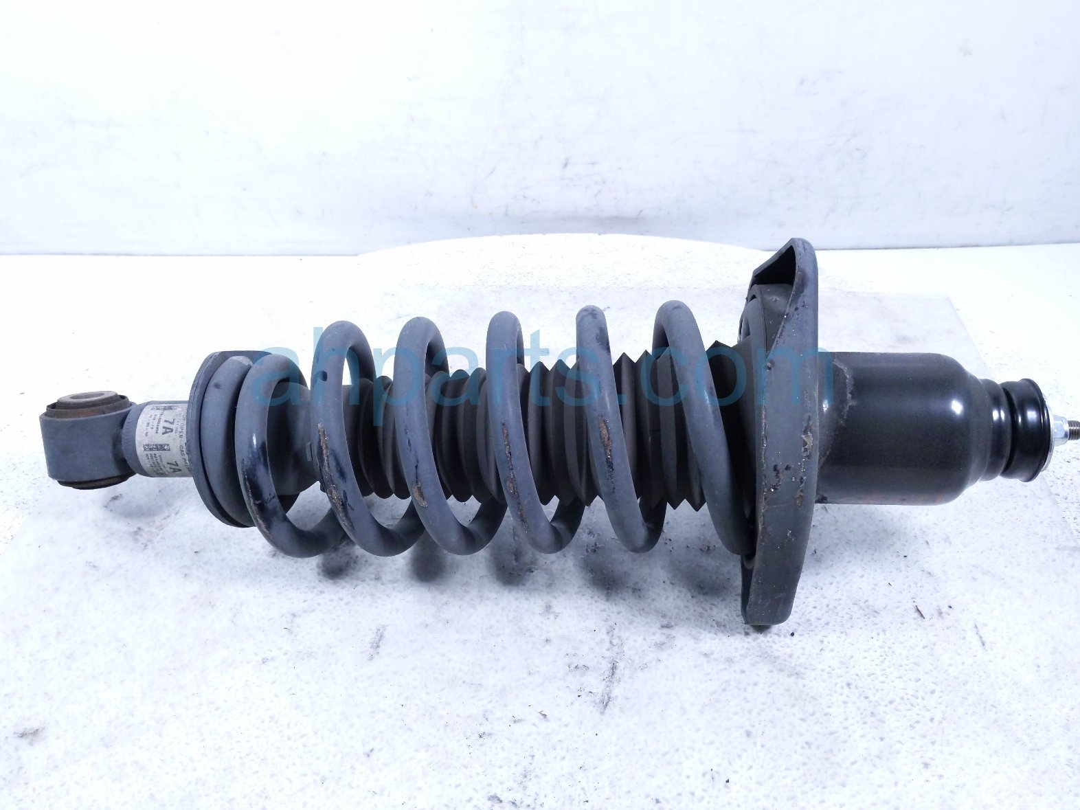 Honda RR/LH STRUT ABSORBER + SPRING -