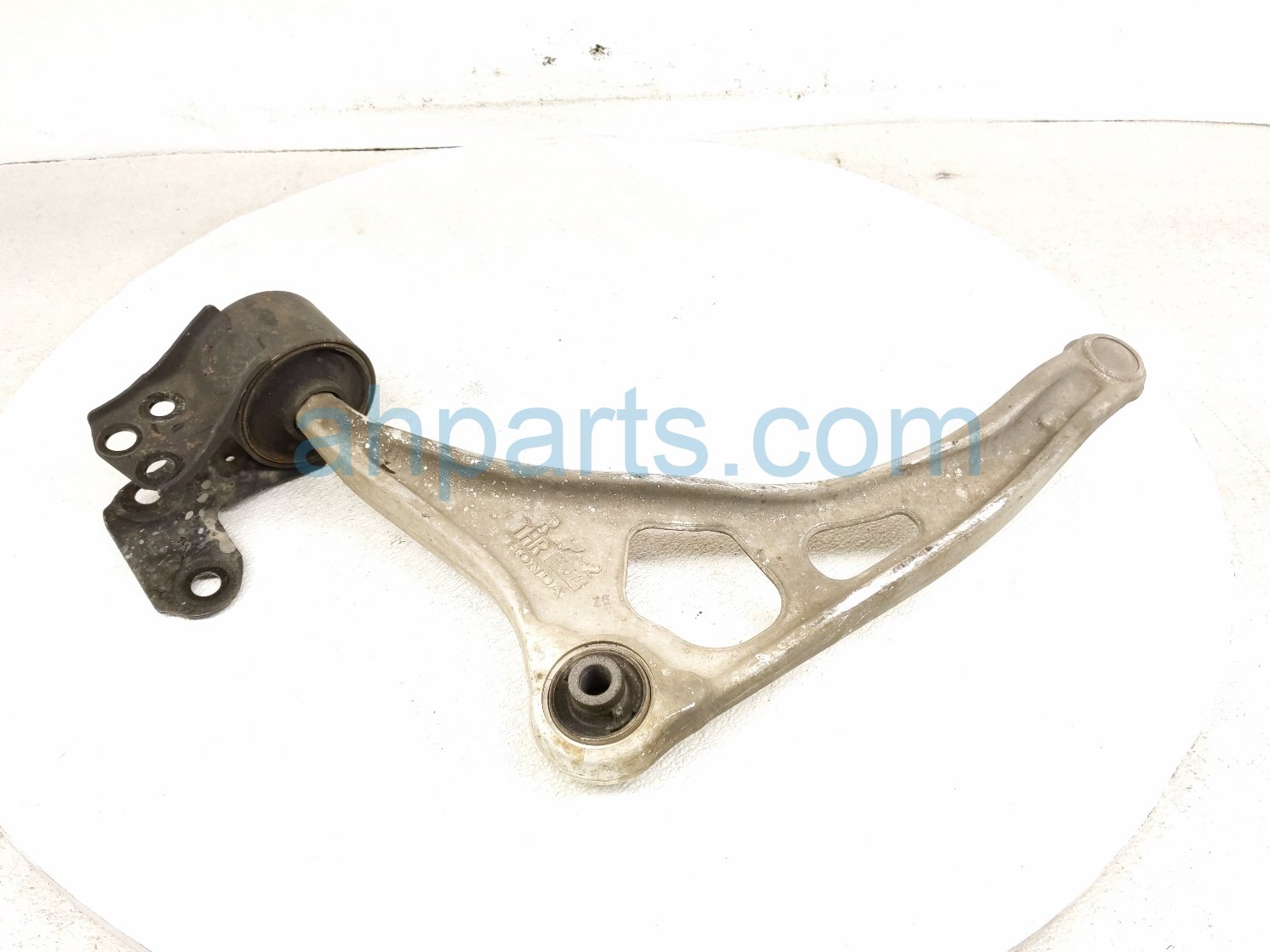 Honda FR/RH LOWER CONTROL ARM