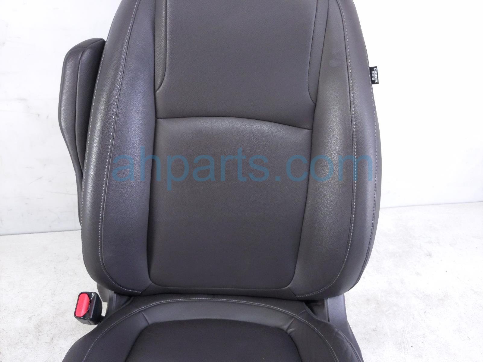 2022 Honda Odyssey Front Driver Seat Brown W/o Airbag* 81525 THR L41ZD Replacement 2022 Honda Odyssey Front Driver Seat Brown W/o Airbag* 81525 THR L41ZD Replacement thumbnail