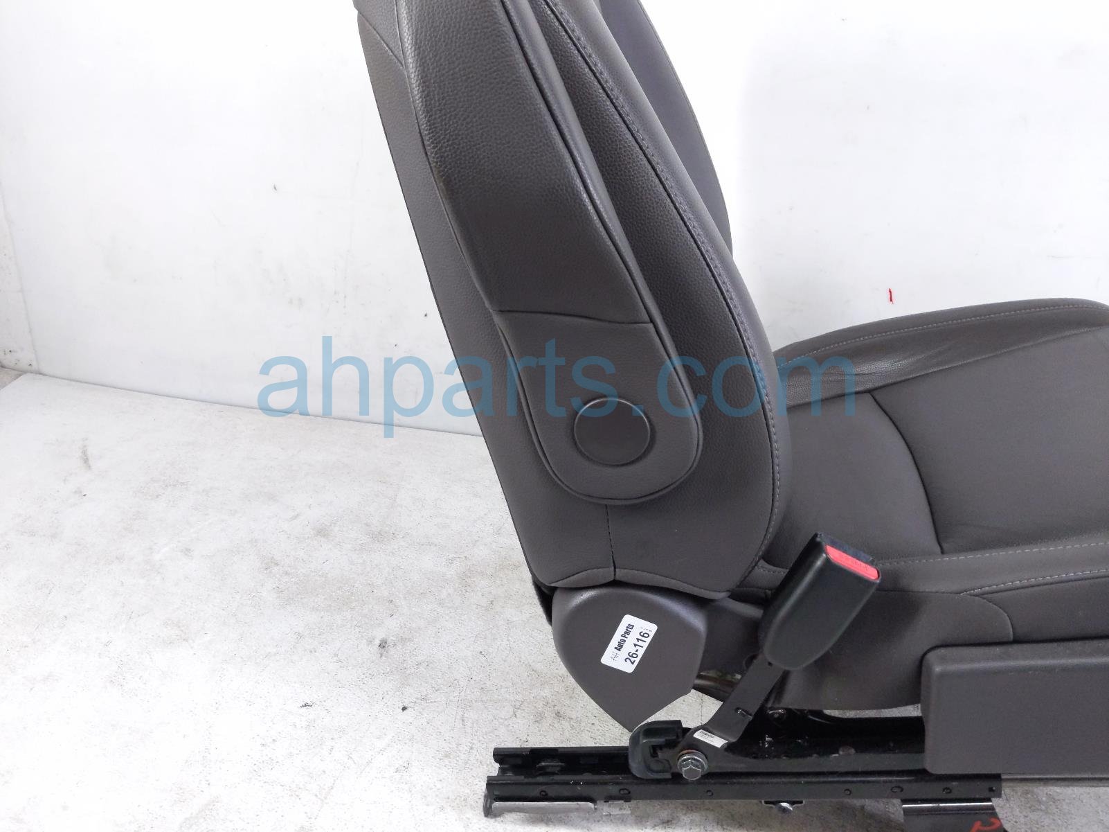 2022 Honda Odyssey Front Driver Seat Brown W/o Airbag* 81525 THR L41ZD Replacement 2022 Honda Odyssey Front Driver Seat Brown W/o Airbag* 81525 THR L41ZD Replacement thumbnail