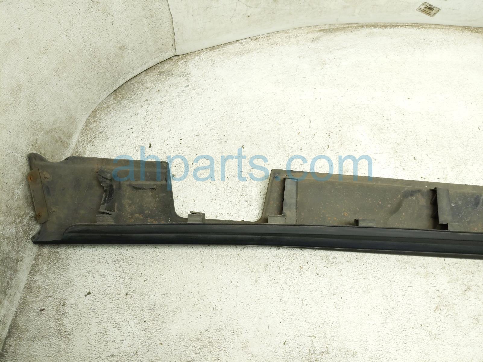 2022 Honda Odyssey Rocker Trim Passenger Side Skirt / Molding Black 71800 THR A02 Replacement 2022 Honda Odyssey Rocker Trim Passenger Side Skirt / Molding Black 71800 THR A02 Replacement thumbnail