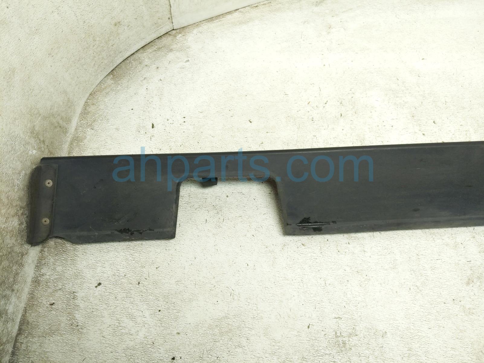 2022 Honda Odyssey Rocker Trim Passenger Side Skirt / Molding Black 71800 THR A02 Replacement 2022 Honda Odyssey Rocker Trim Passenger Side Skirt / Molding Black 71800 THR A02 Replacement thumbnail