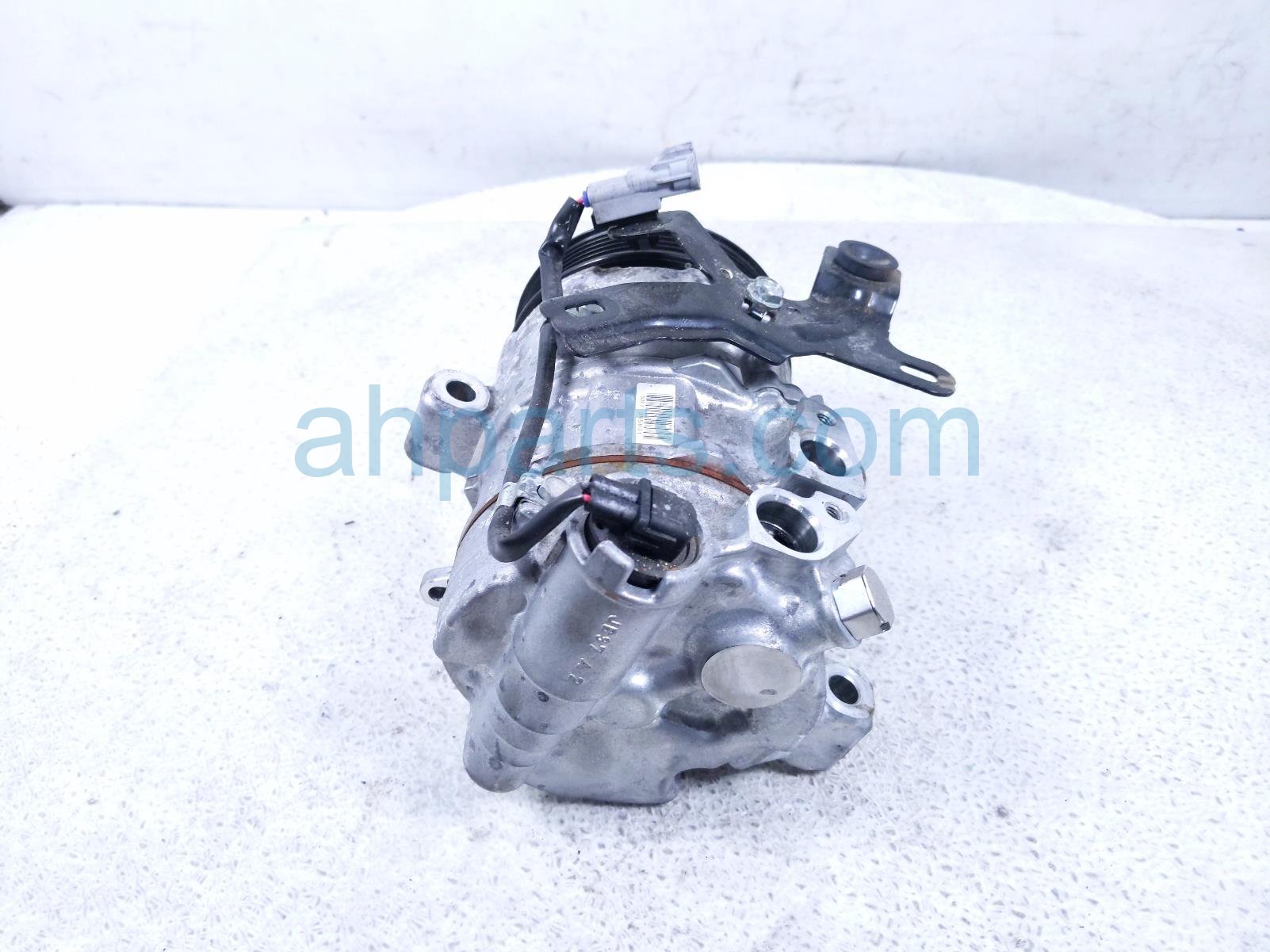 2025 Subaru Crosstrek Air + Clutch Ac Pump / Compressor 73111FN00A Replacement 2025 Subaru Crosstrek Air + Clutch Ac Pump / Compressor 73111FN00A Replacement thumbnail