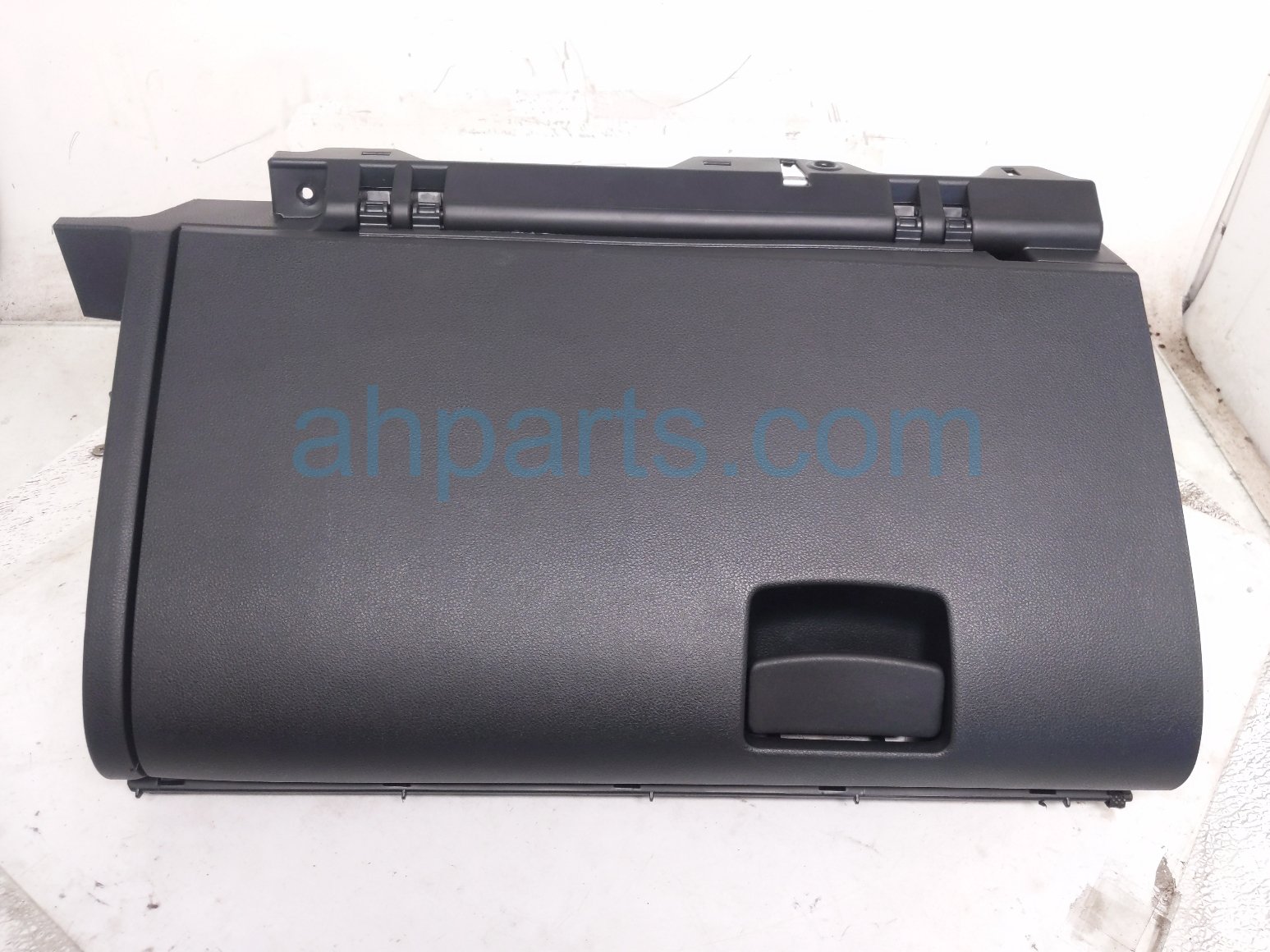 Subaru GLOVE COMPARTMENT BOX - BLACK