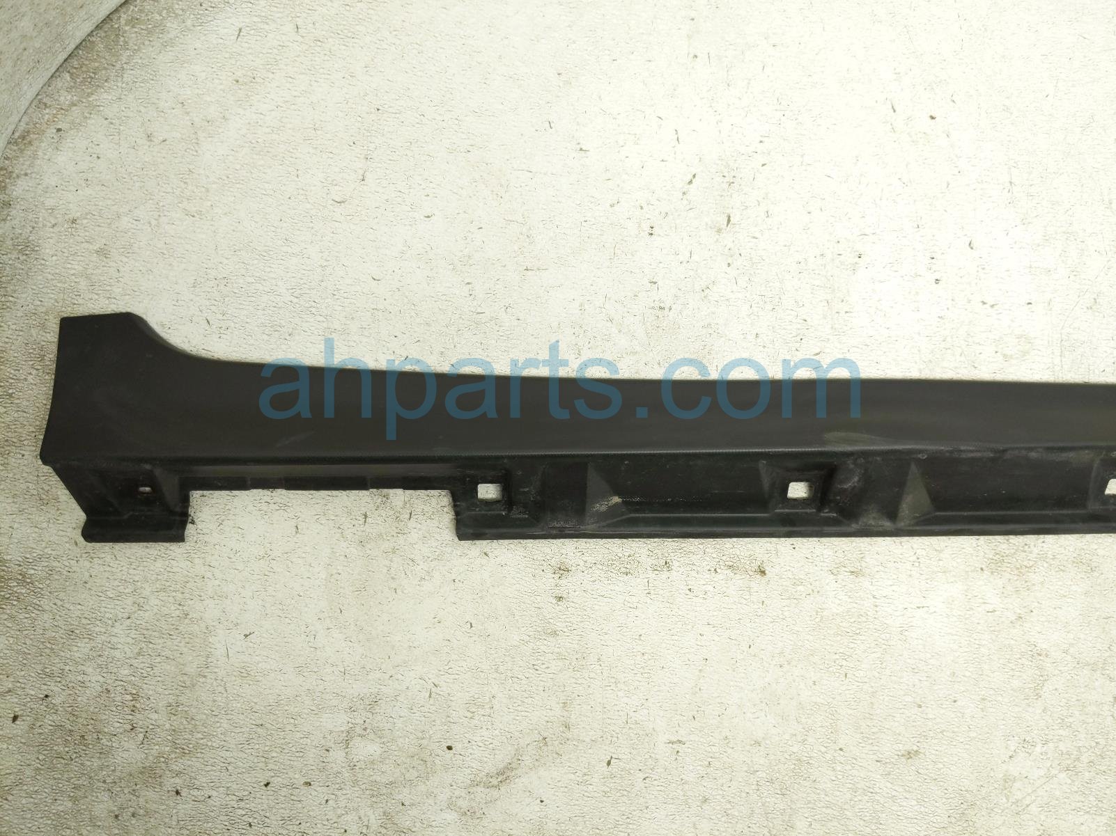 2025 Subaru Crosstrek Rocker Trim Passenger Side Skirt / Molding Black 91112FN22A Replacement 2025 Subaru Crosstrek Rocker Trim Passenger Side Skirt / Molding Black 91112FN22A Replacement thumbnail