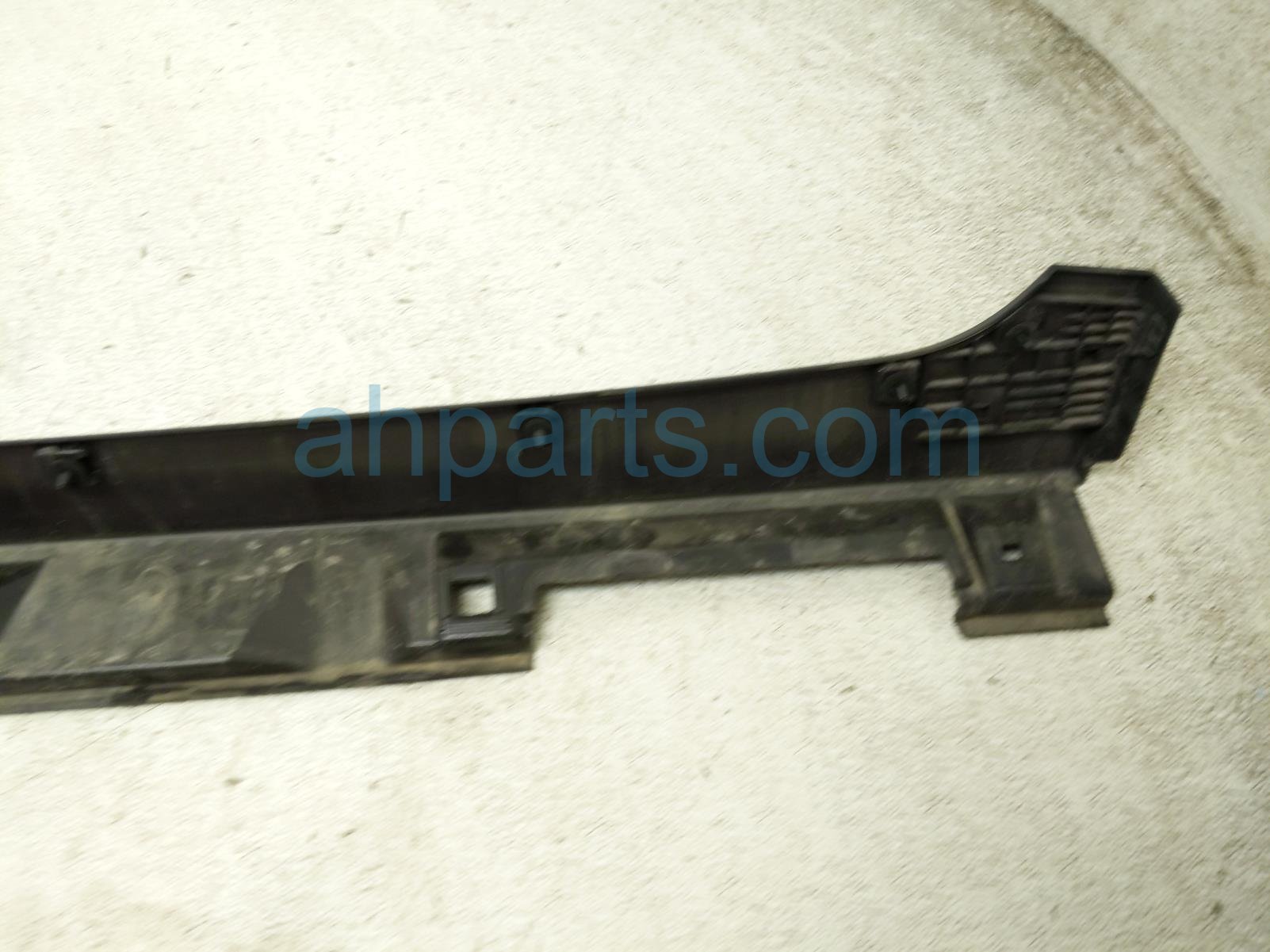 2025 Subaru Crosstrek Rocker Trim Passenger Side Skirt / Molding Black 91112FN22A Replacement 2025 Subaru Crosstrek Rocker Trim Passenger Side Skirt / Molding Black 91112FN22A Replacement thumbnail