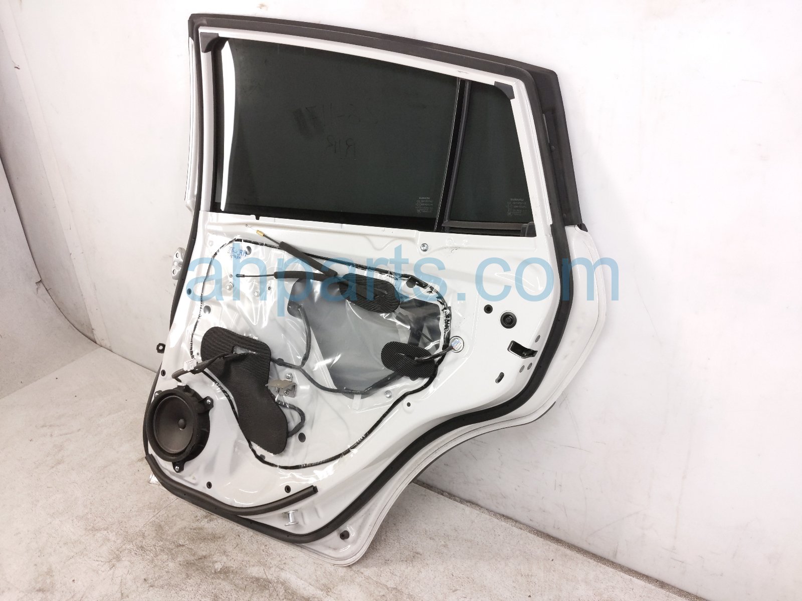 2025 Subaru Crosstrek Rear Passenger Door White No Inside Trim 60409FN16A9P Replacement 2025 Subaru Crosstrek Rear Passenger Door White No Inside Trim 60409FN16A9P Replacement thumbnail