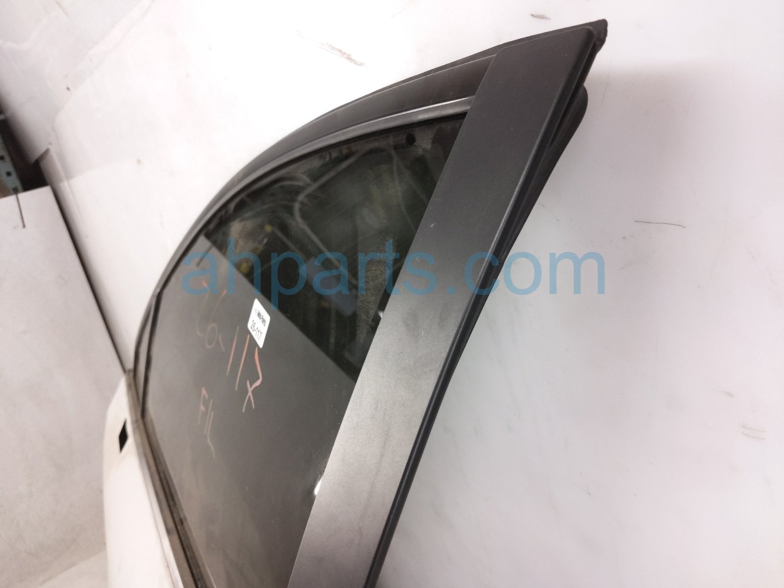 2025 Subaru Crosstrek Front Driver Door White No Mirror/trim 60009FN15A9P Replacement 2025 Subaru Crosstrek Front Driver Door White No Mirror/trim 60009FN15A9P Replacement thumbnail