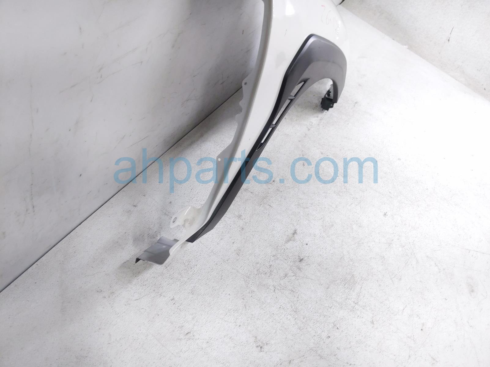 2025 Subaru Crosstrek Front Passenger Fender White *dent 57120FN10A9P Replacement 2025 Subaru Crosstrek Front Passenger Fender White *dent 57120FN10A9P Replacement thumbnail