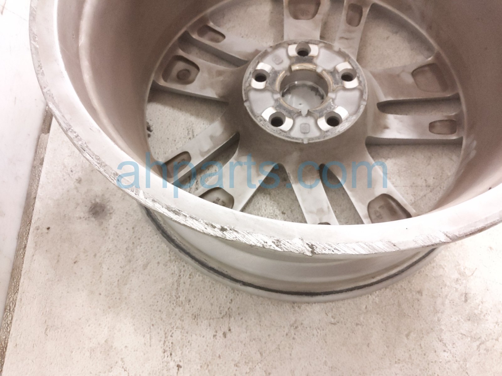2021 Lexus Is300 Front Passenger Wheel / Rim scuff 42611 53630 Replacement 2021 Lexus Is300 Front Passenger Wheel / Rim scuff 42611 53630 Replacement thumbnail