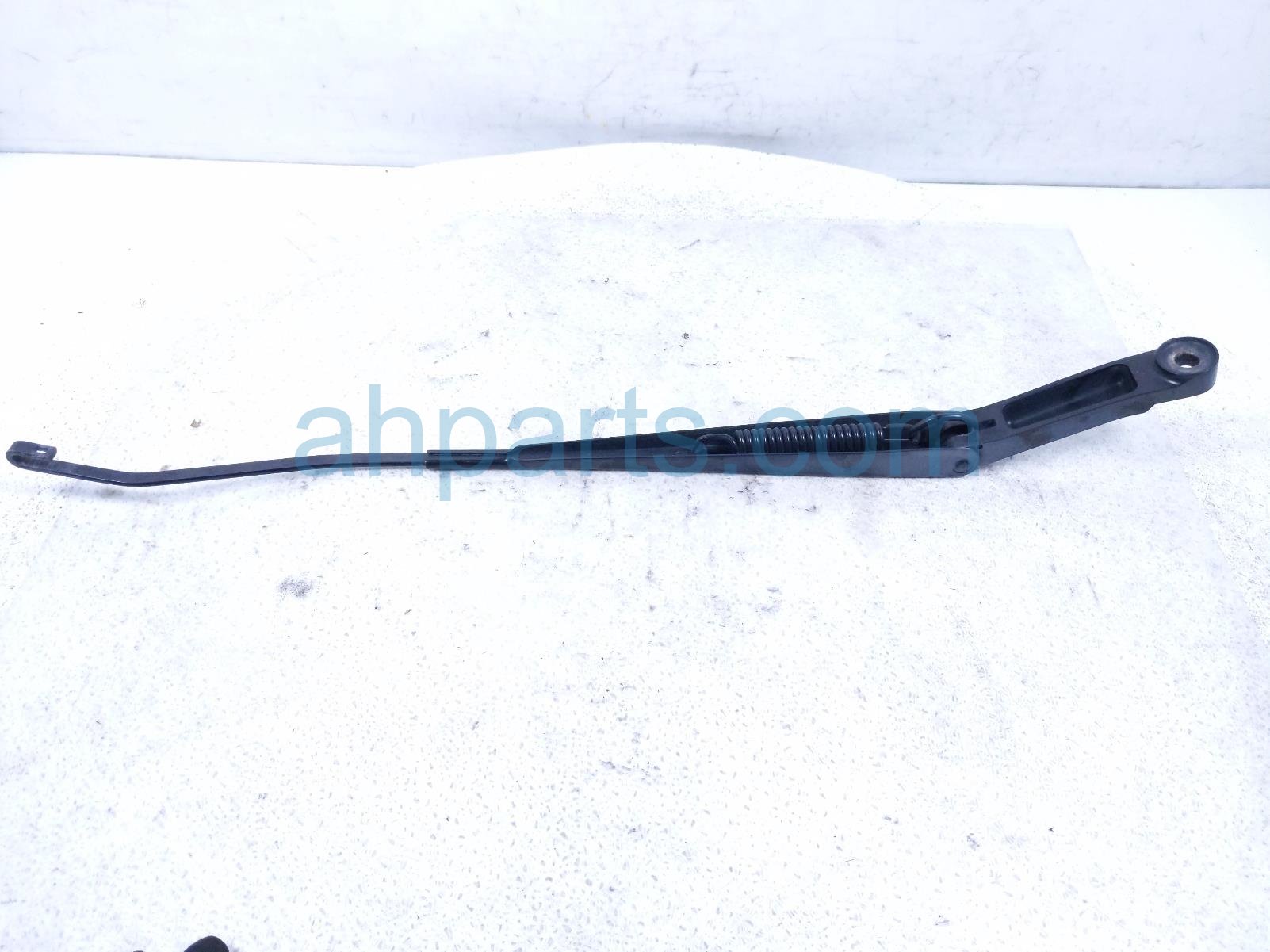 2021 Nissan Titan Passenger Windshield Wiper Arm 28886 9FV0A Replacement 2021 Nissan Titan Passenger Windshield Wiper Arm 28886 9FV0A Replacement thumbnail