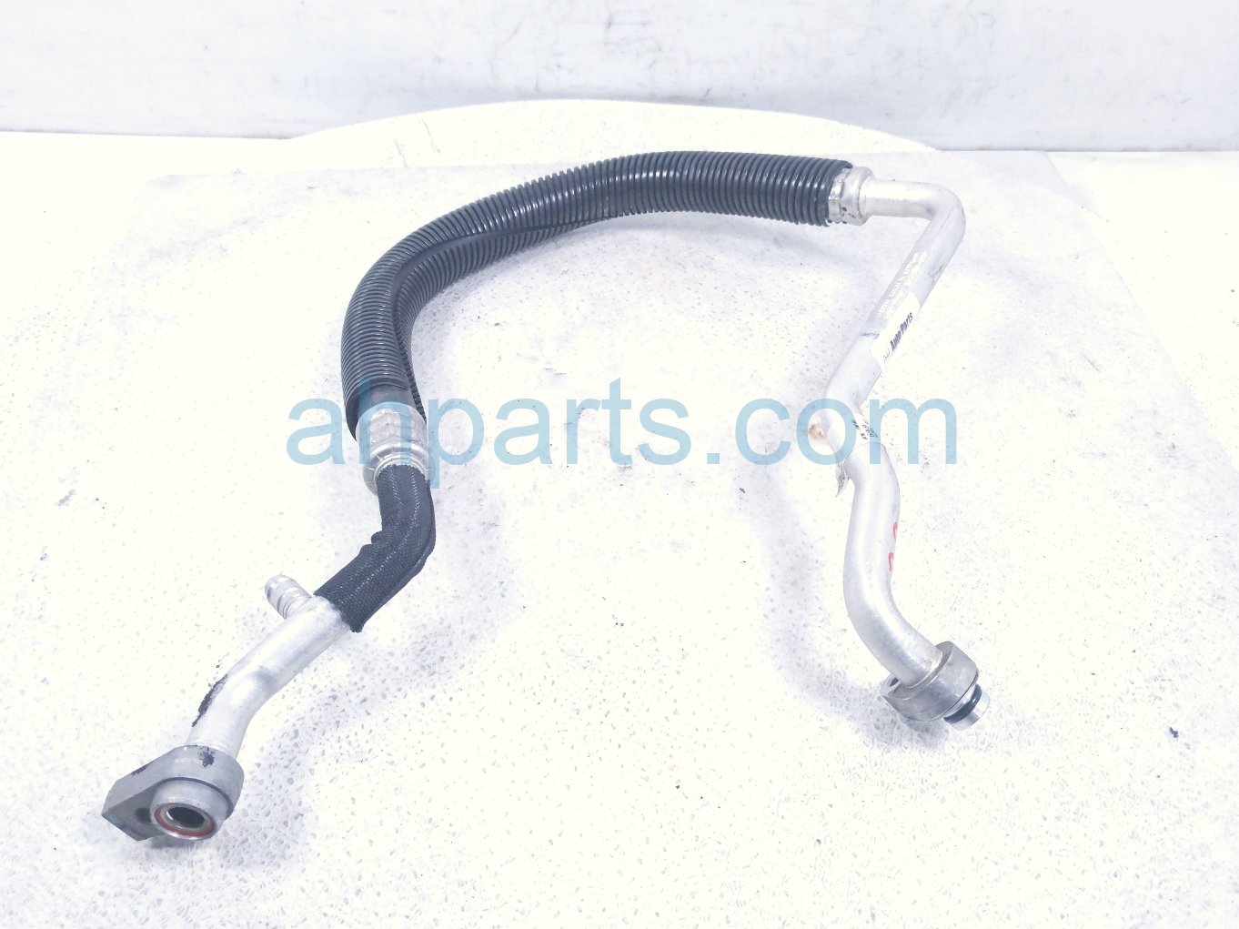 Ford A/C REFRIGERANT DISCHARGE HOSE- 5.0L