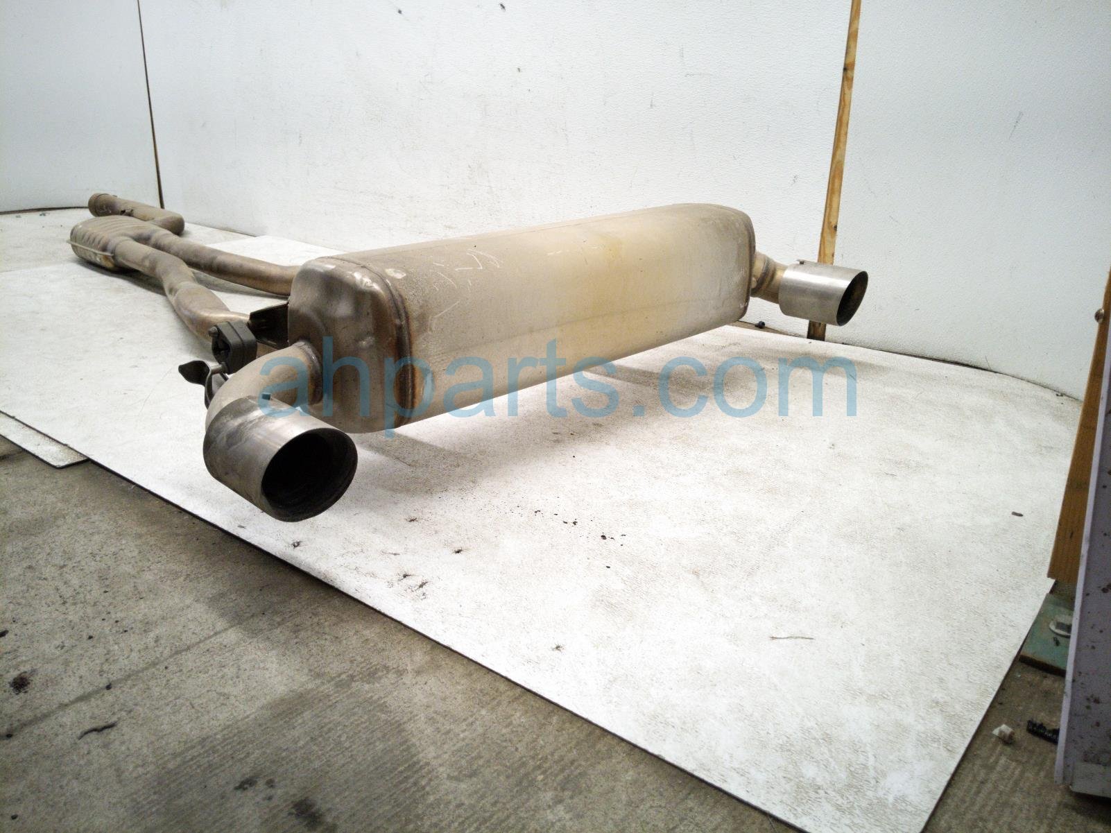 2021 Toyota Gr Supra Rear Exhaust Muffler W/dual Tips 17430 WAA04 Replacement 2021 Toyota Gr Supra Rear Exhaust Muffler W/dual Tips 17430 WAA04 Replacement thumbnail