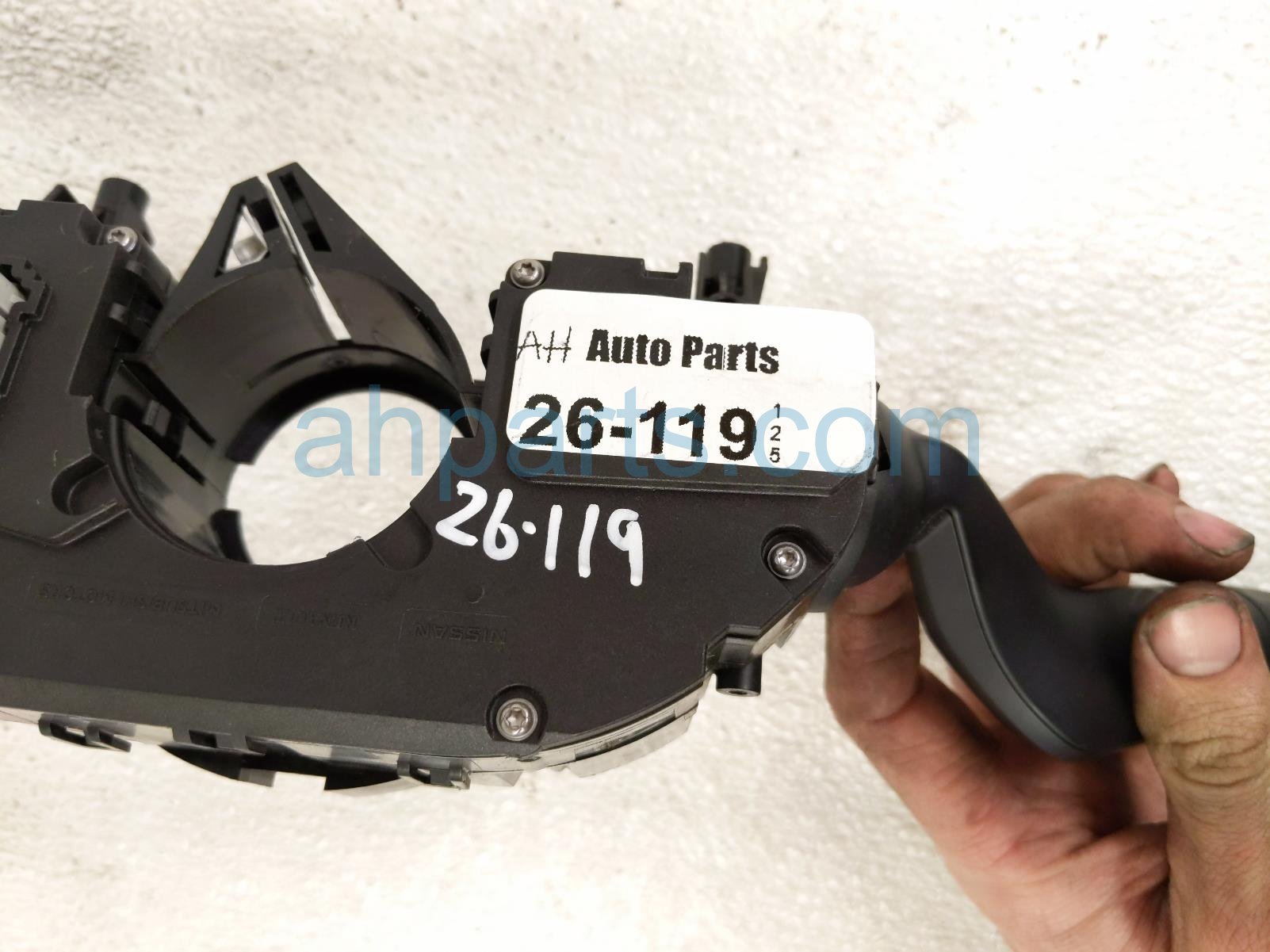 2025 Nissan Kicks Combo Turn Signal / Wiper Column Switch 25560 5MP1A Replacement 2025 Nissan Kicks Combo Turn Signal / Wiper Column Switch 25560 5MP1A Replacement thumbnail