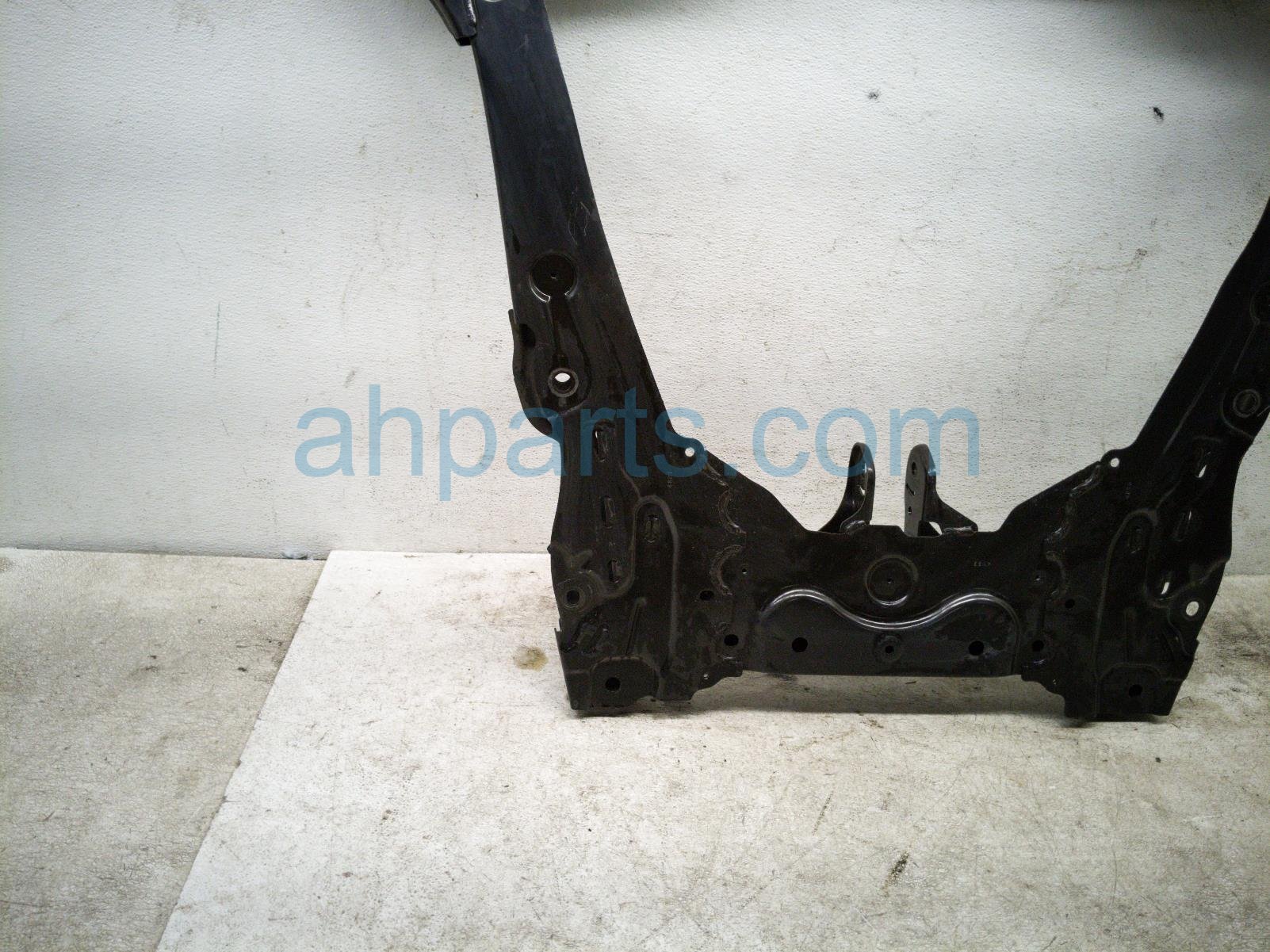 2025 Nissan Kicks Crossmember Front Engine Sub Frame / Cradle 54401 7LG0A Replacement 2025 Nissan Kicks Crossmember Front Engine Sub Frame / Cradle 54401 7LG0A Replacement thumbnail