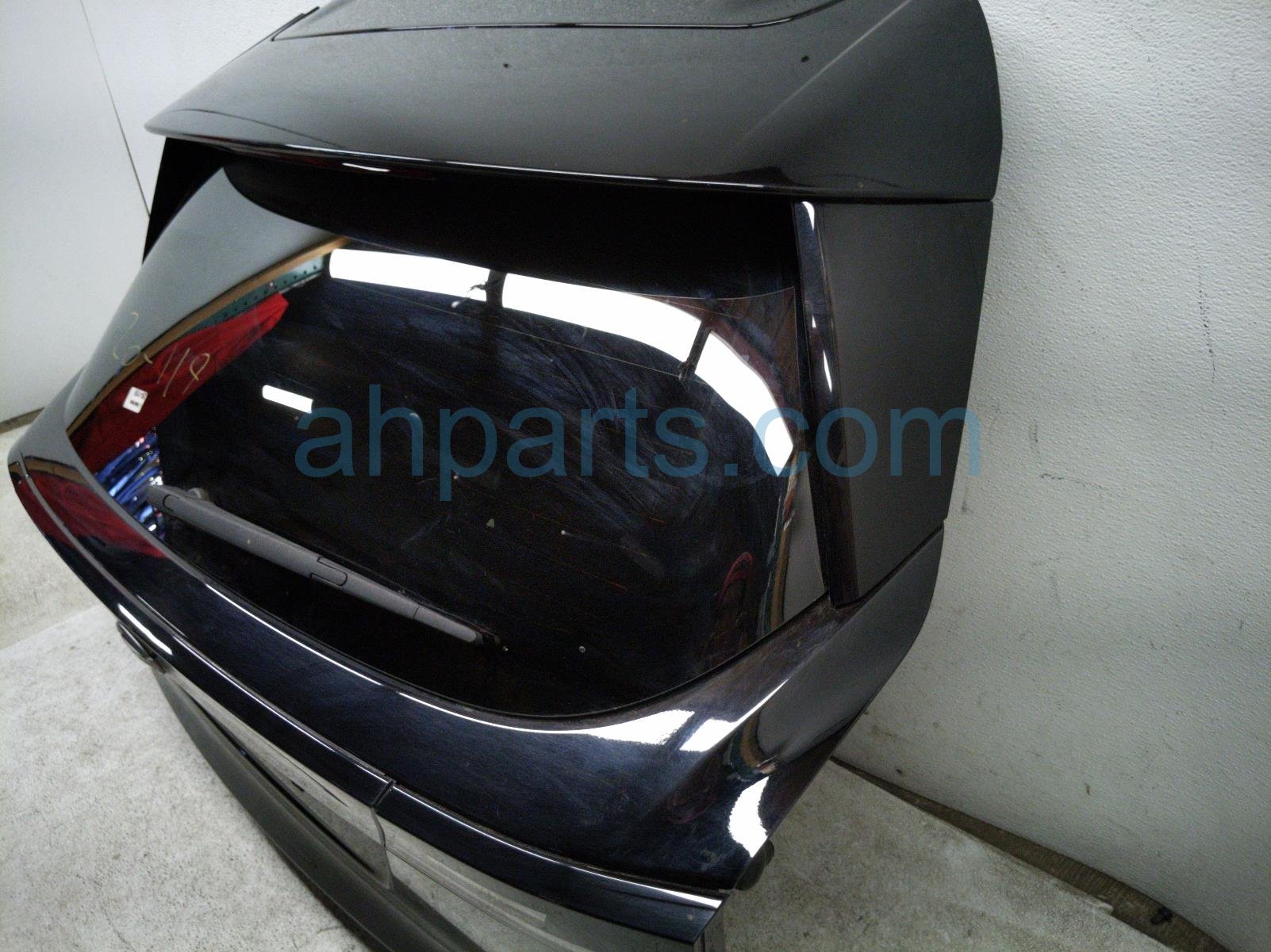 2025 Nissan Kicks Trunk / Decklid Black K0100 7LFGE Replacement 2025 Nissan Kicks Trunk / Decklid Black K0100 7LFGE Replacement thumbnail
