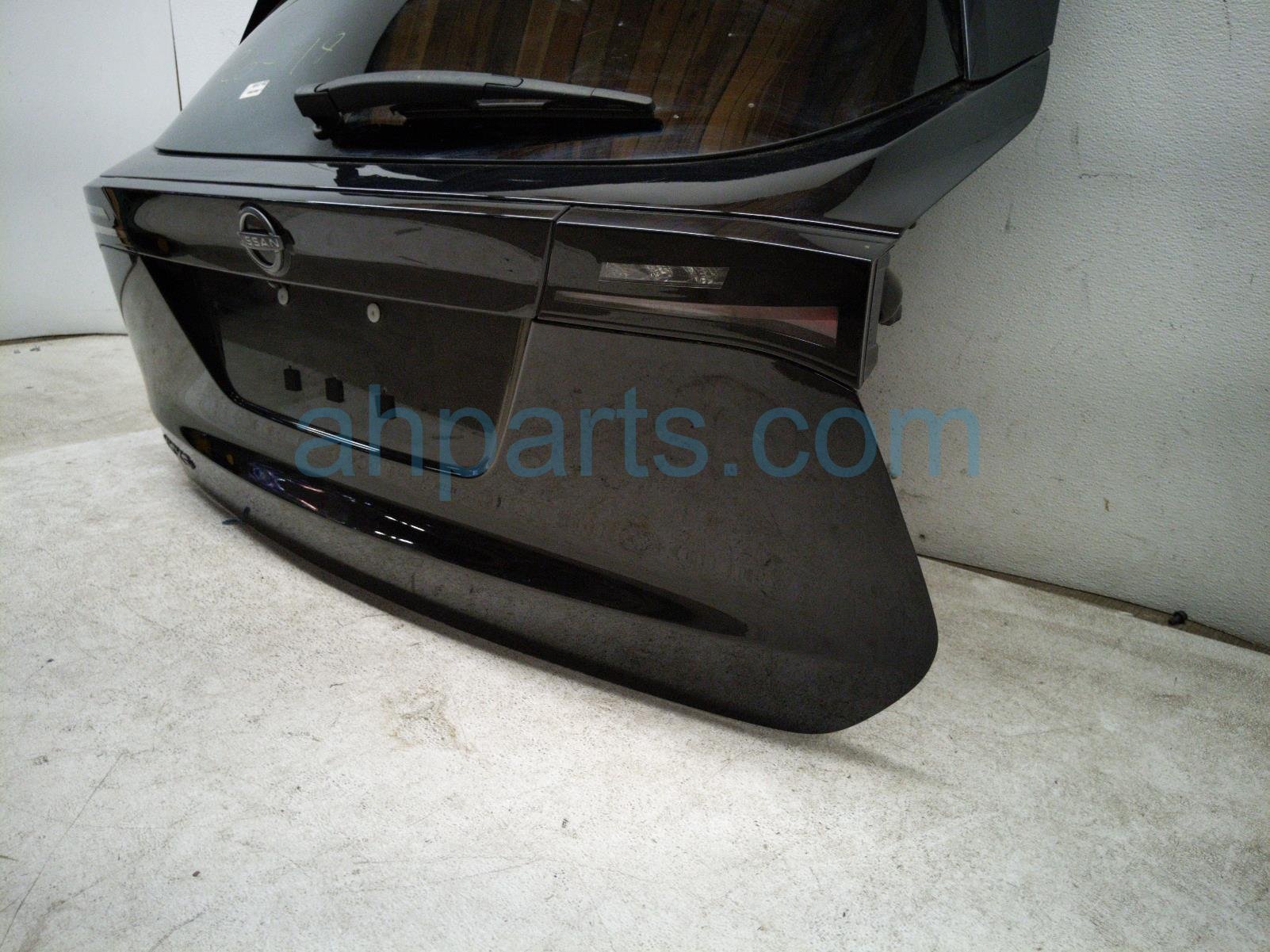 2025 Nissan Kicks Trunk / Decklid Black K0100 7LFGE Replacement 2025 Nissan Kicks Trunk / Decklid Black K0100 7LFGE Replacement thumbnail