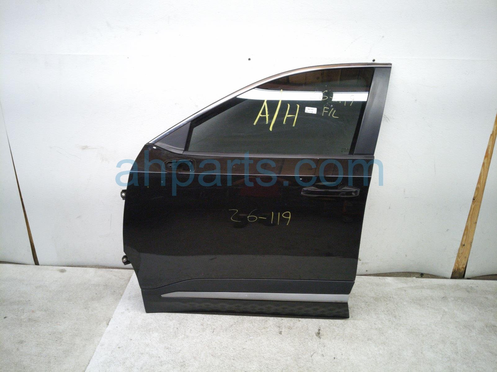 $1250 Nissan FR/LH DOOR - BLACK - NO MIRROR/TRIM $1250 Nissan FR/LH DOOR - BLACK - NO MIRROR/TRIM