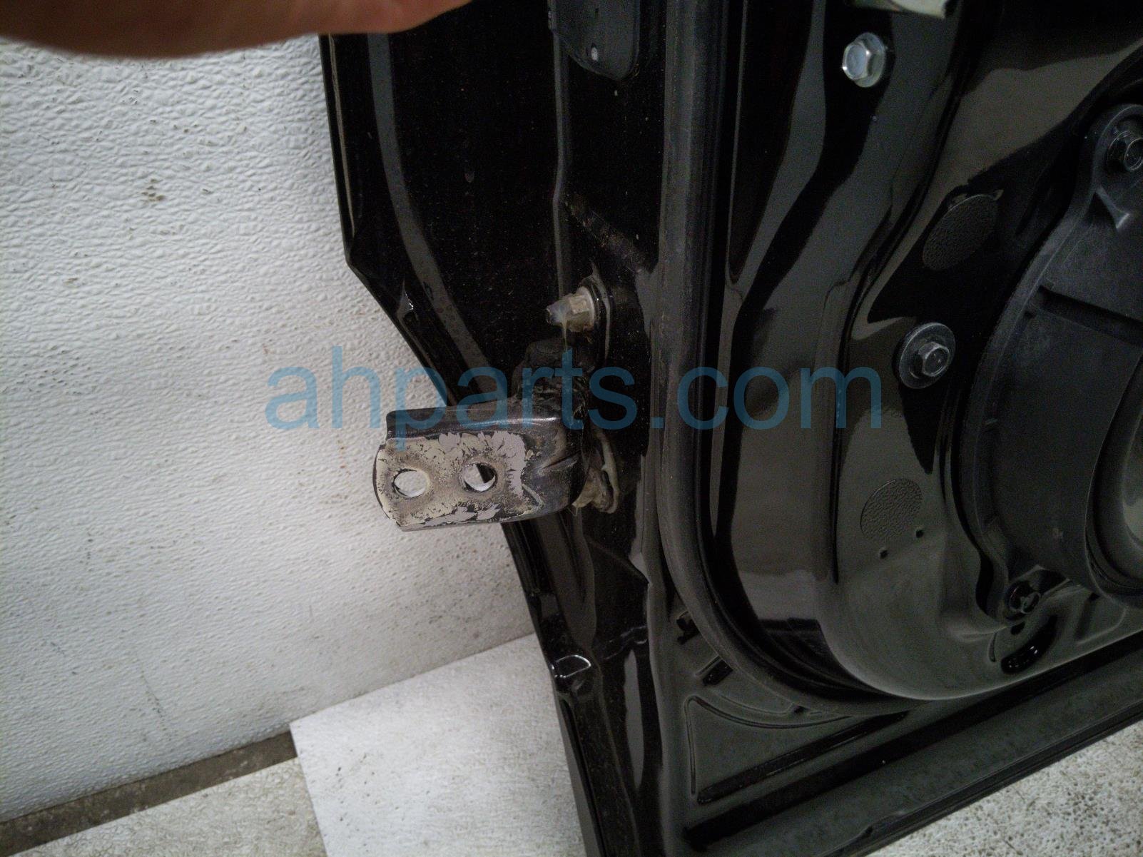 2025 Nissan Kicks Front Passenger Door Black No Mirror/trim H0100 7LGMA Replacement 2025 Nissan Kicks Front Passenger Door Black No Mirror/trim H0100 7LGMA Replacement thumbnail