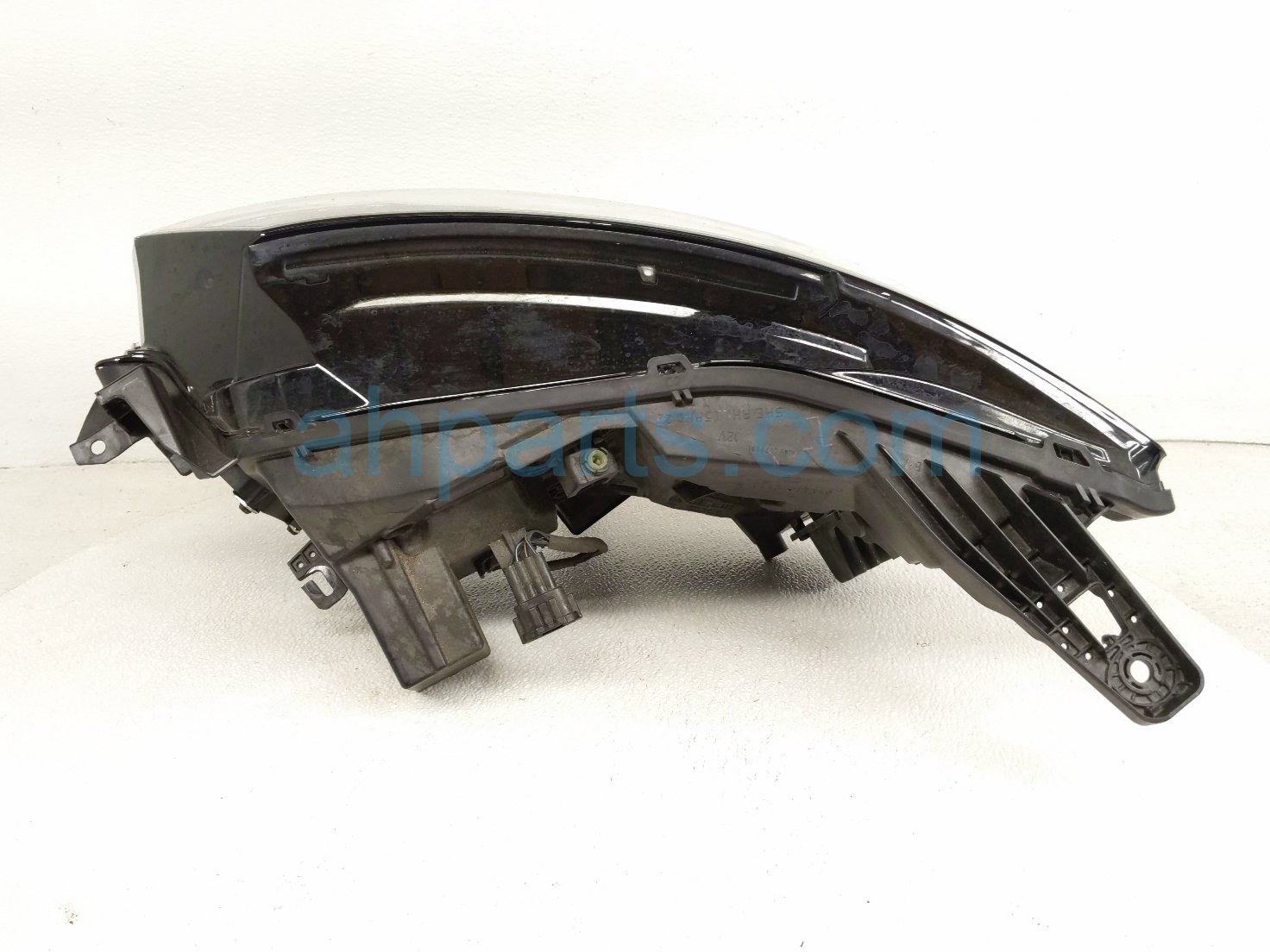 2025 Nissan Kicks Headlight Passenger Headlamp / Light 26010 7LF5A Replacement 2025 Nissan Kicks Headlight Passenger Headlamp / Light 26010 7LF5A Replacement thumbnail